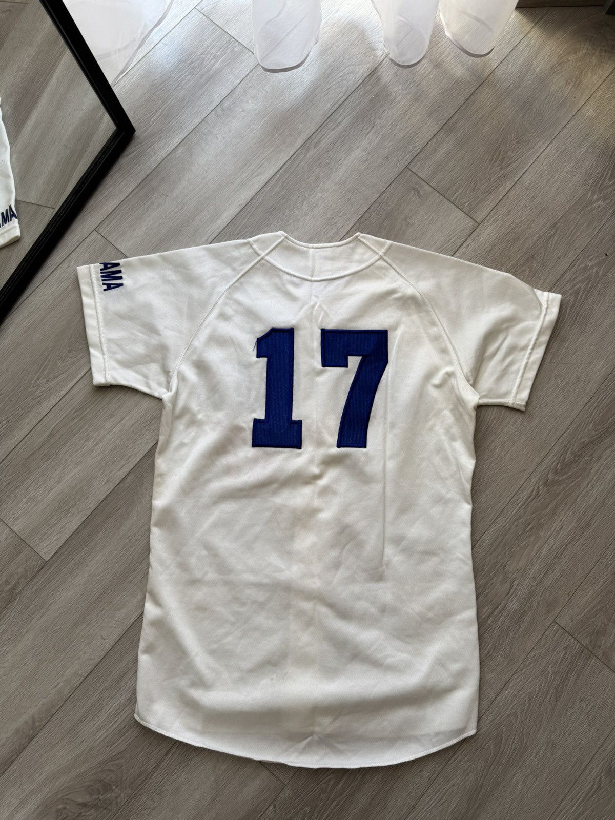 Mizuno Game Worn Vintage Mizuno Baseball Jersey | CHIZAKI #17 Japan Size US L / EU 52-54 / 3 - 9 Thumbnail