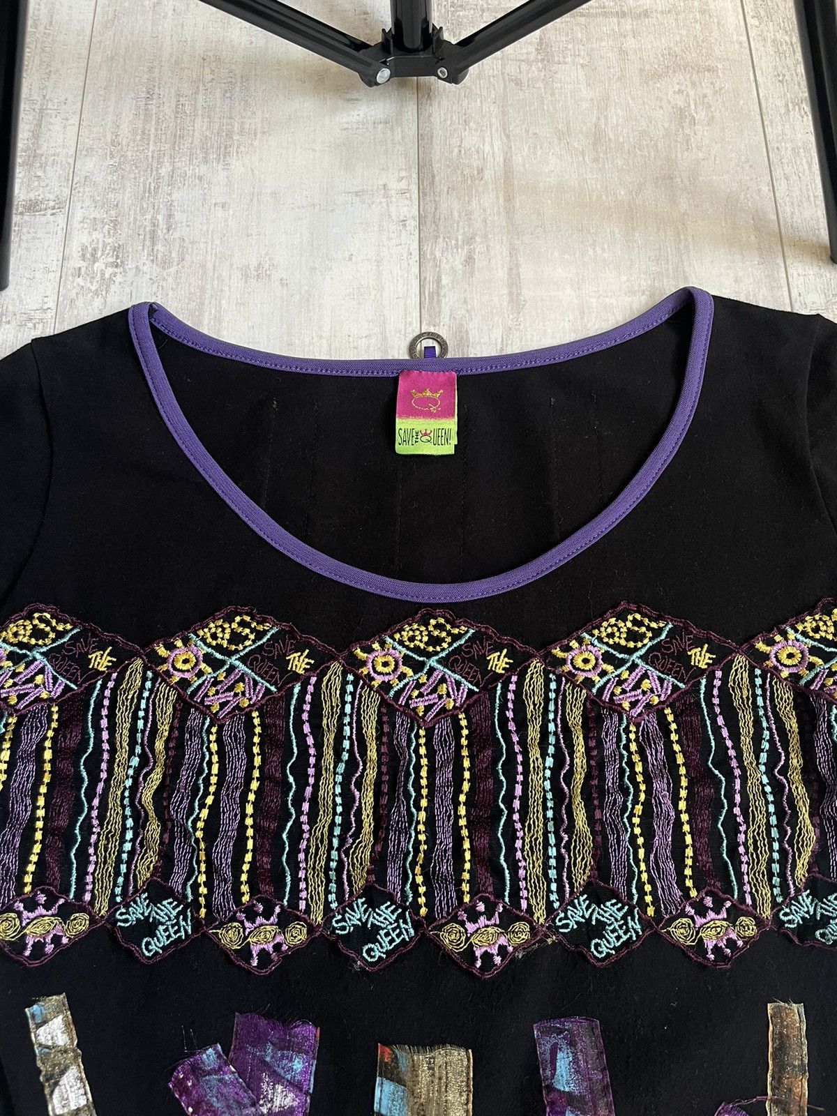 Japanese Brand Avant Garde 00’s Save The Queen T-Shirt Y2K Multicolour RARE Size XL / US 12-14 / IT 48-50 - 5 Thumbnail