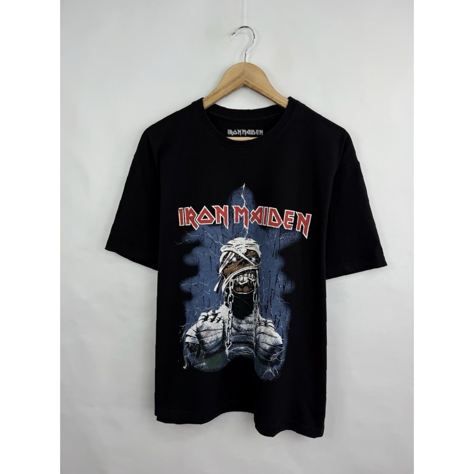 Vintage Iron Maiden World Slavery Tour 1984 85 Reprint 2022 T-Shirt Size L Men Black Shirt Size US L / EU 52-54 / 3 - 4 Thumbnail