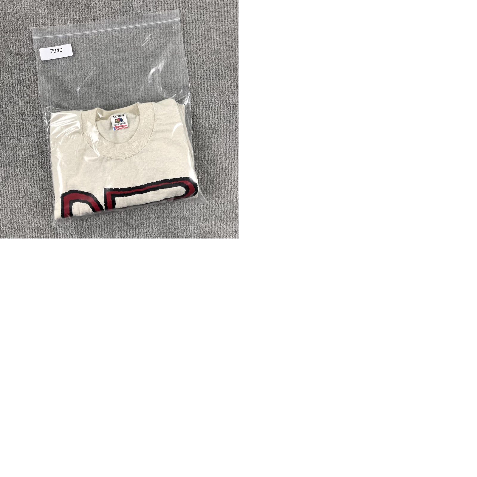 Fruit Of The Loom VINTAGE Fruit of the Loom Shirt Adult XL Graphic Tee I wear tights therefore I am 90s USA Brown Crew Neck Short Sleeve T-Shirt Mens Size US XL / EU 56 / 4 - 9 Thumbnail