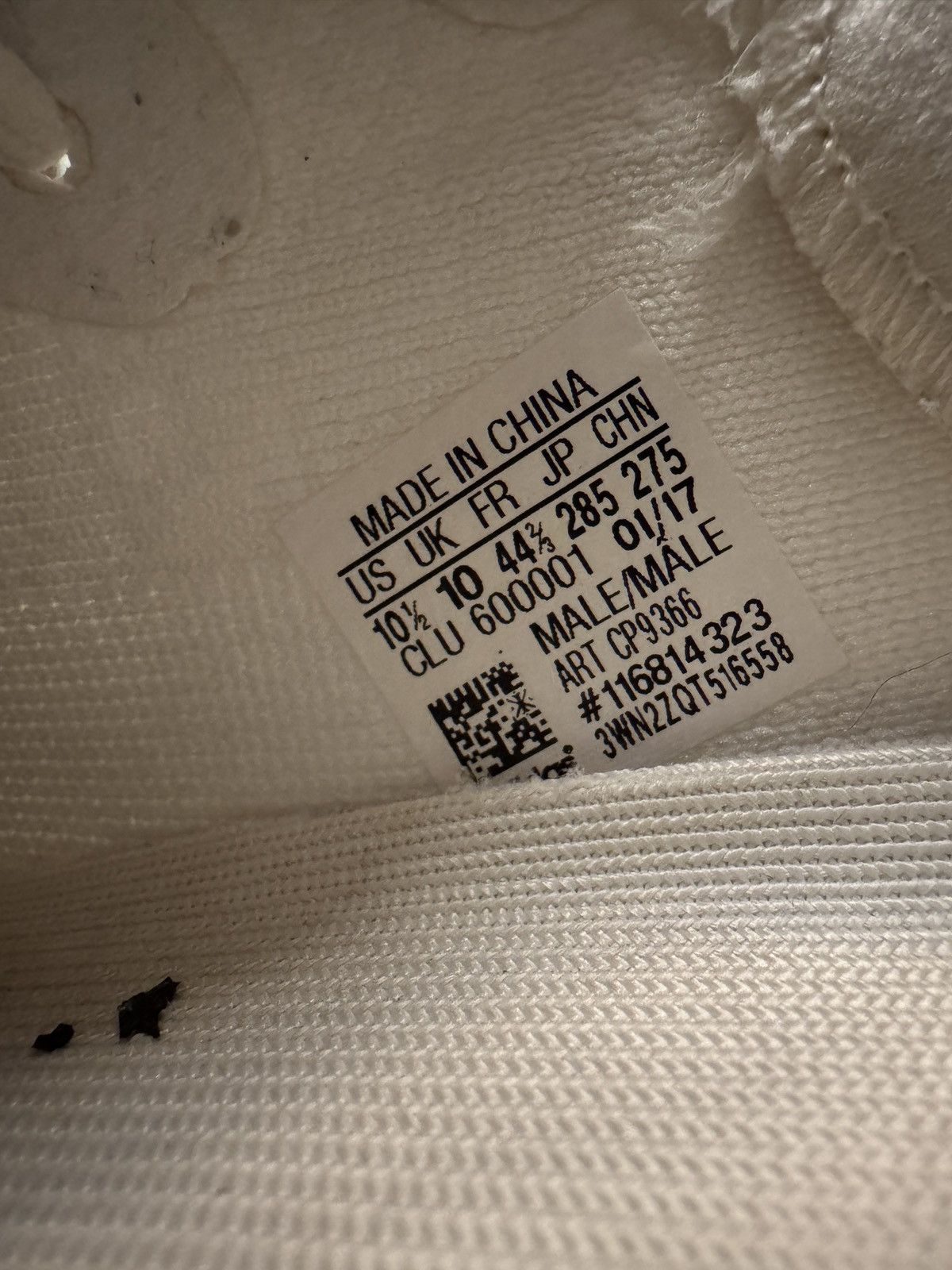 Adidas Adidas Yeezy Boost 350 V2 “Butter,” Men’s 10.5, Used w box Size US 10.5 / EU 43-44 - 8 Thumbnail