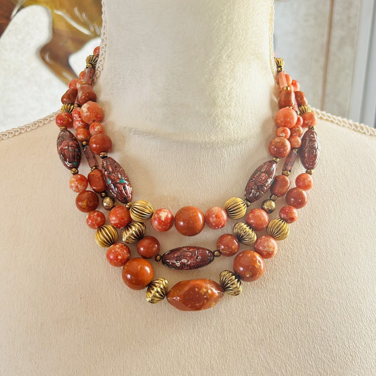 Vintage Vintage Joy S triple strand beaded necklace Size ONE SIZE - 2 Thumbnail