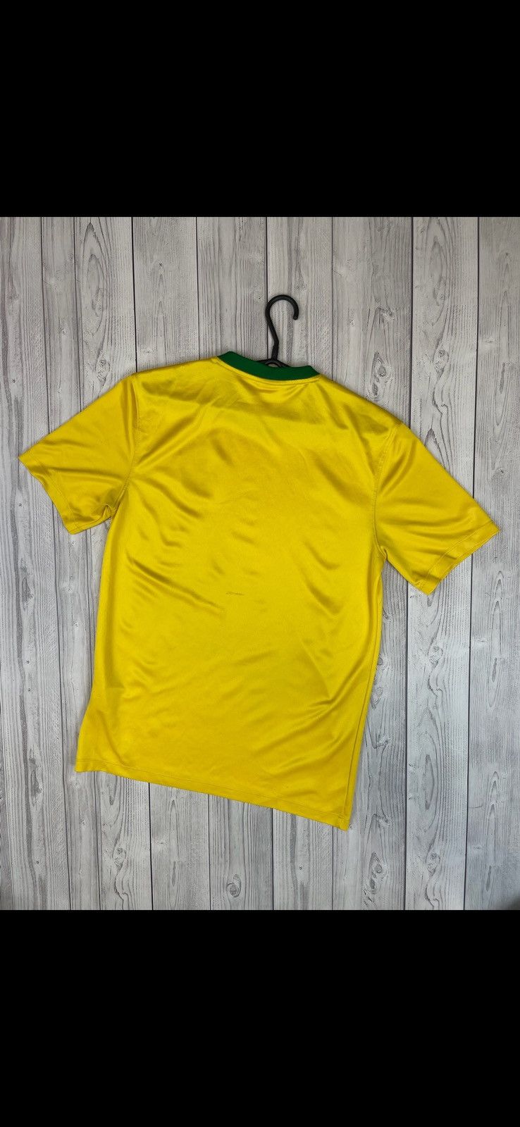 Nike Vintage nike Brazil soccer jersey size M Brasil yellow Size US M / EU 48-50 / 2 - 3 Thumbnail