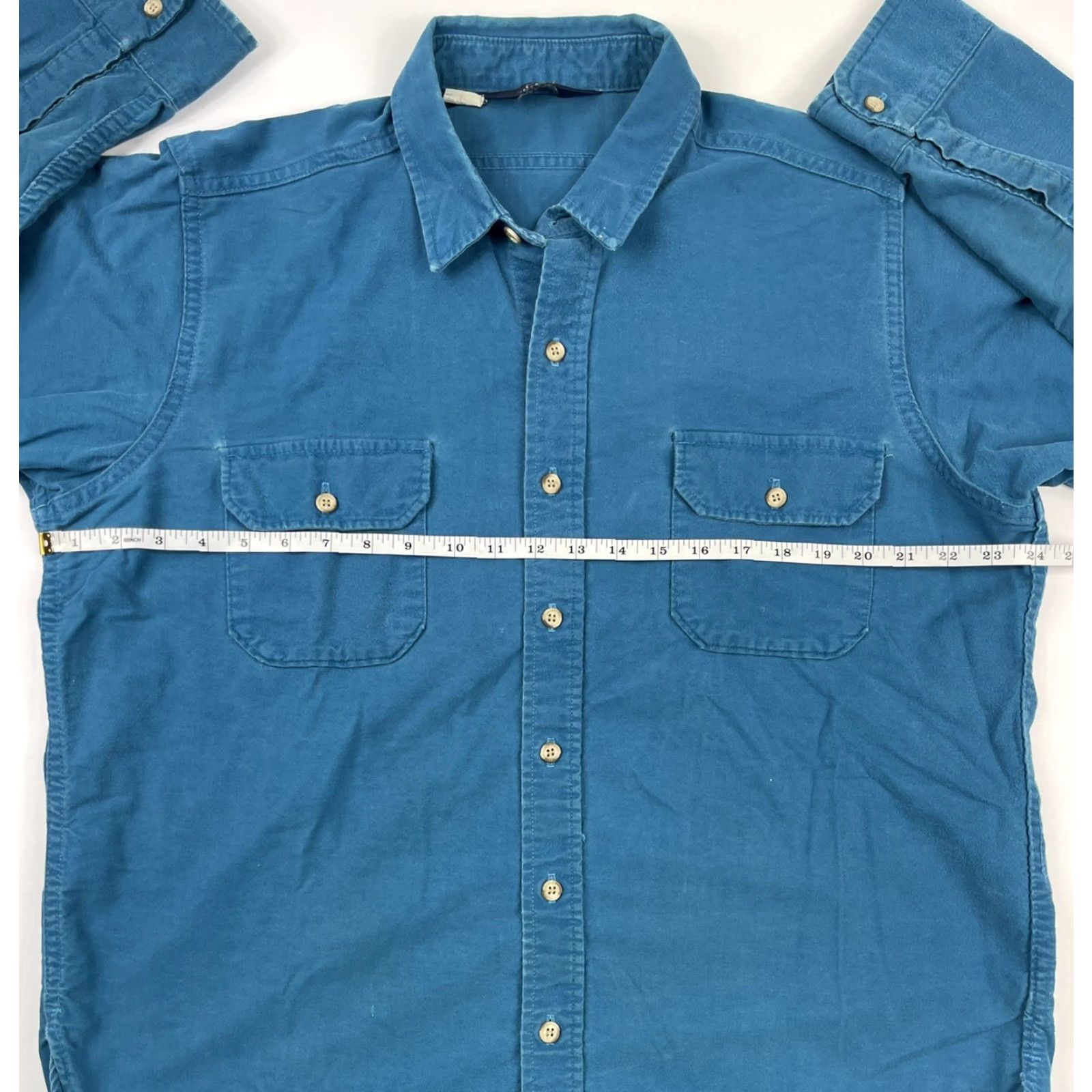 Vintage VINTAGE Woolrich Shirt Chamois Flannel Button-Up Outdoor Guide USA XL Blue Men’s Button-Down Collared Long Sleeve Size US XL / EU 56 / 4 - 4 Thumbnail