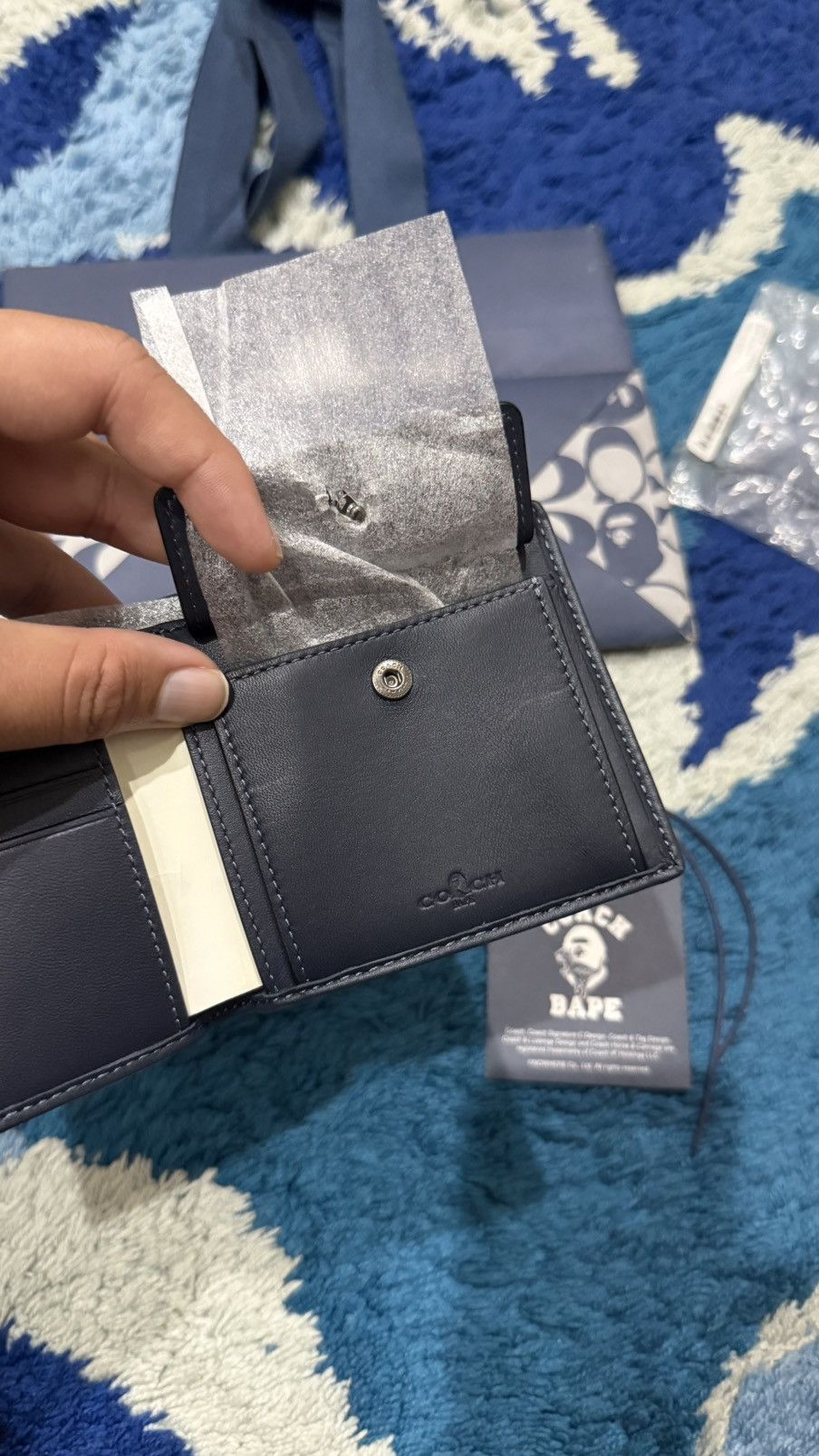 Bape × Coach Bape x Coach Wallet Deadstock Rare Size ONE SIZE - 6 Thumbnail