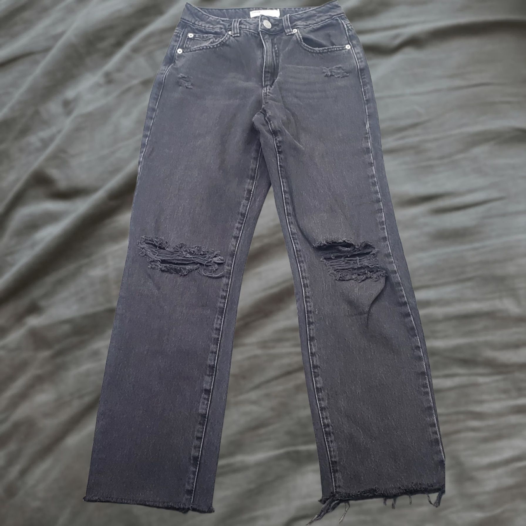 Garage VINTAGE Garage Jeans Womens 0 Black Denim Distressed Frayed Hem Straight Leg Size 25" / US 0 / IT 36 - 1 Thumbnail