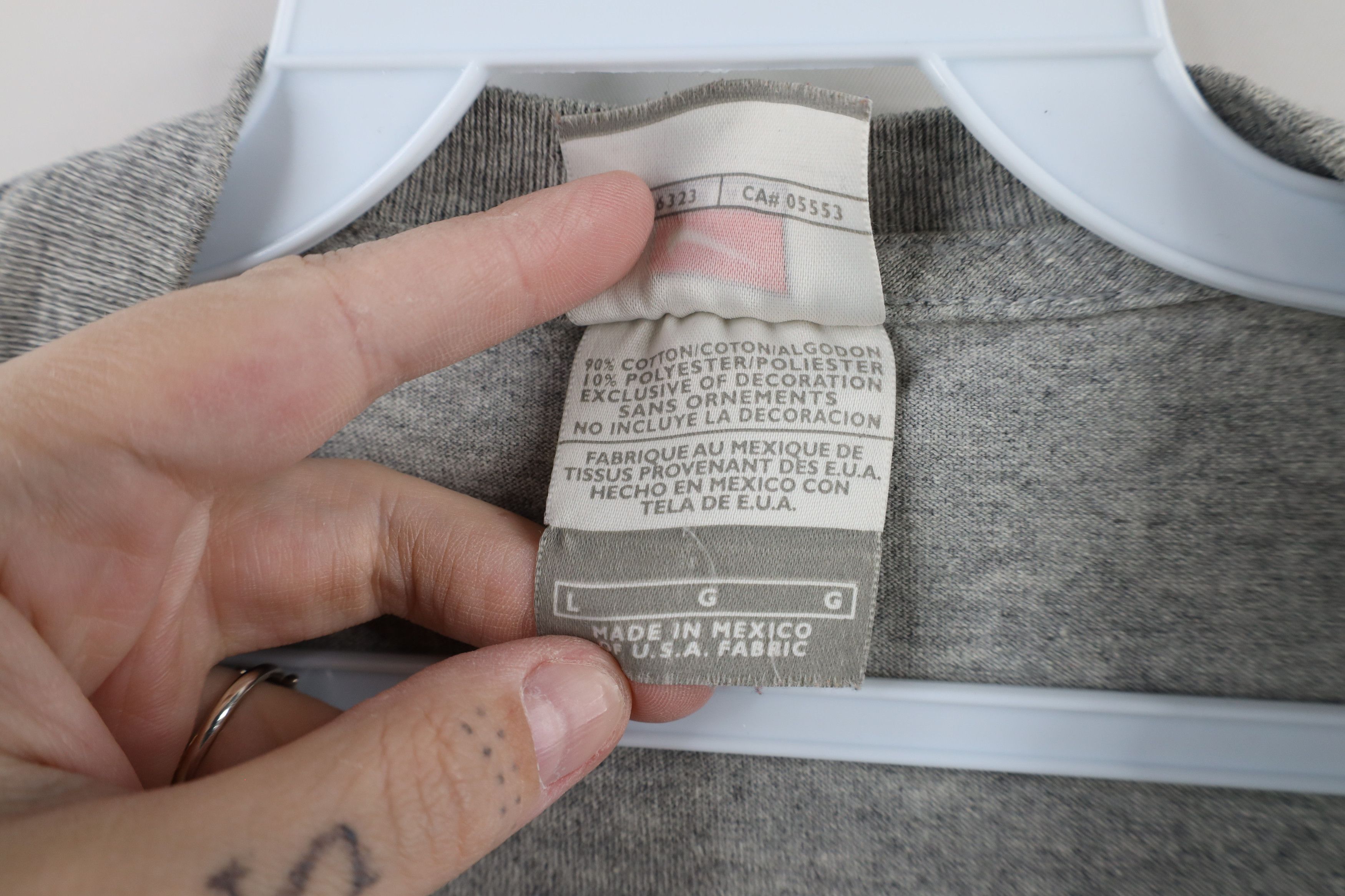 Nike × Vintage Vintage Nike Mini Swoosh University of Michigan T-Shirt Size US L / EU 52-54 / 3 - 10 Thumbnail
