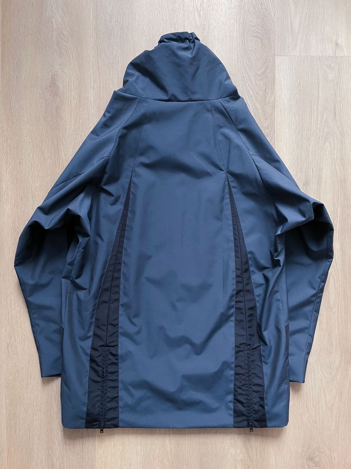 Kiko Kostadinov 20ss RIDING CLAW PARKA