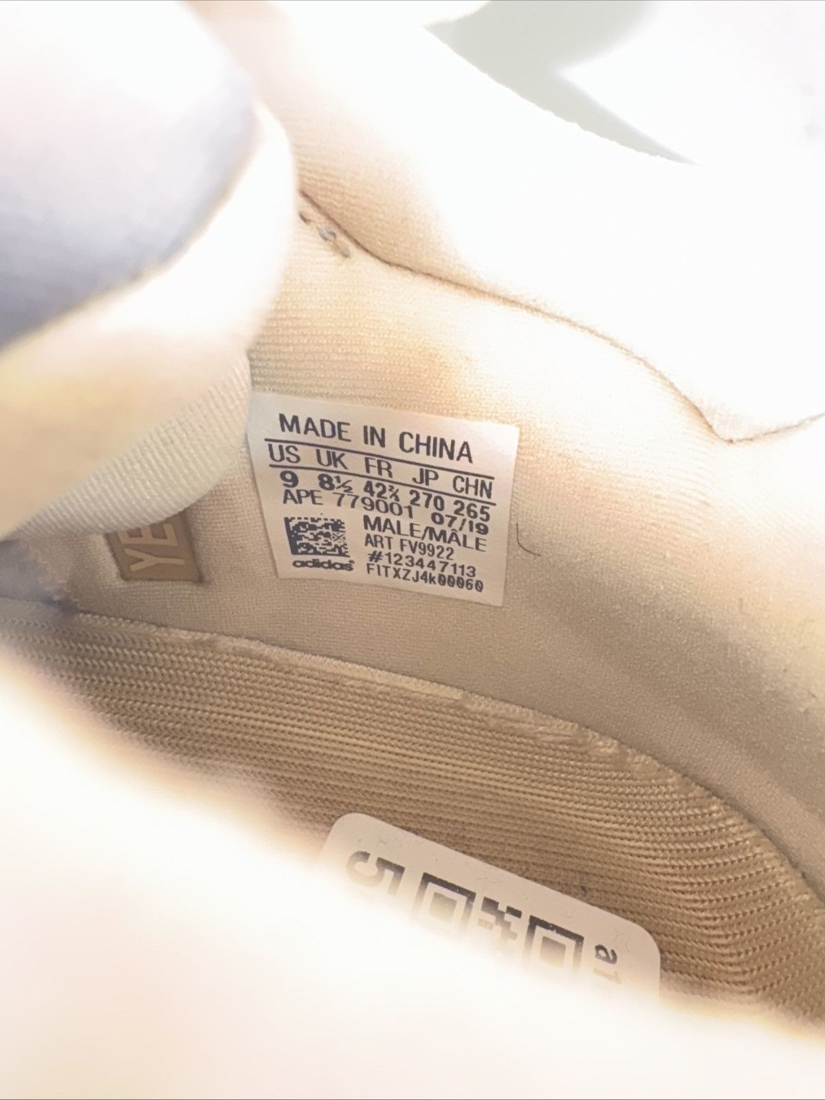 Yeezy Adidas Yeezy Boost 700 Magnet size 9 Size US 9 / EU 42 - 8 Thumbnail