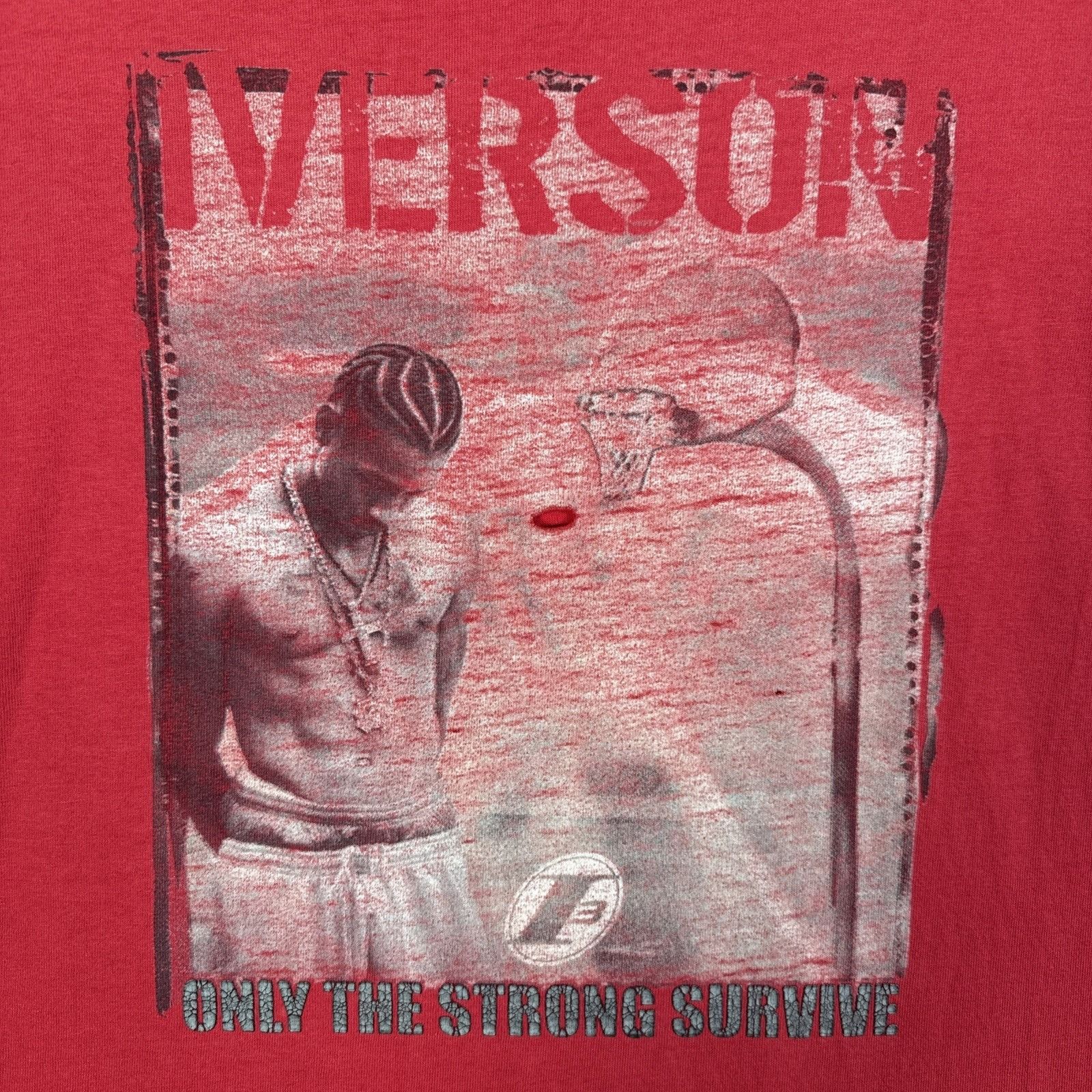 NBA Vintage Iverson Shirt XL Red 90s Basketball NBA 76ers Rap Size US XL / EU 56 / 4 - 2 Thumbnail