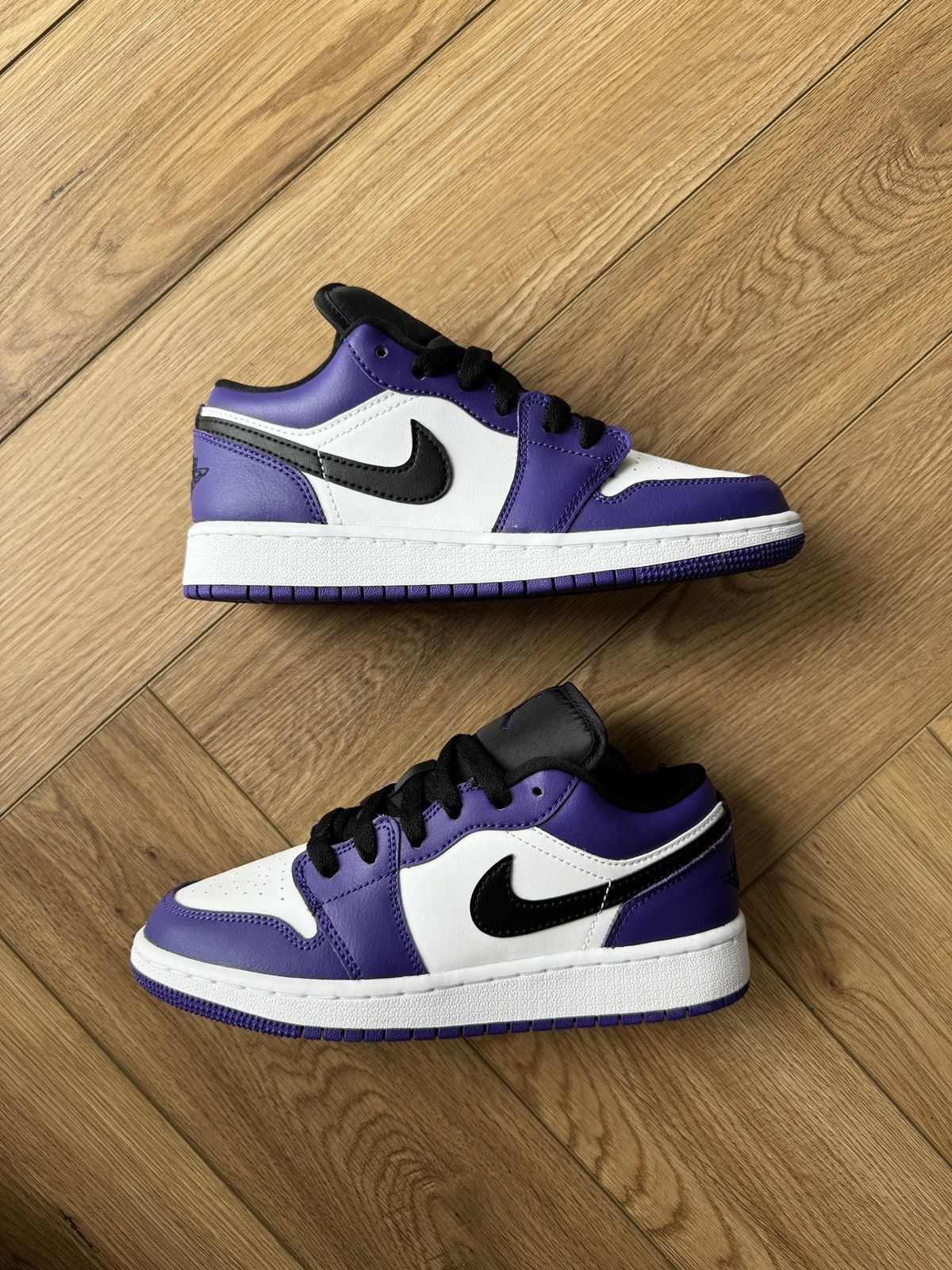 Jordan Brand Jordan 1 Low 'Court Purple' Size US 5.5 / IT 35.5 - 6 Thumbnail