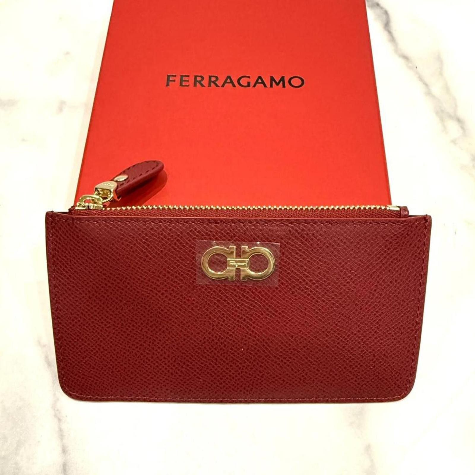Salvatore Ferragamo Ferragamo card holder wallet with gold hardware Size ONE SIZE - 1 Thumbnail