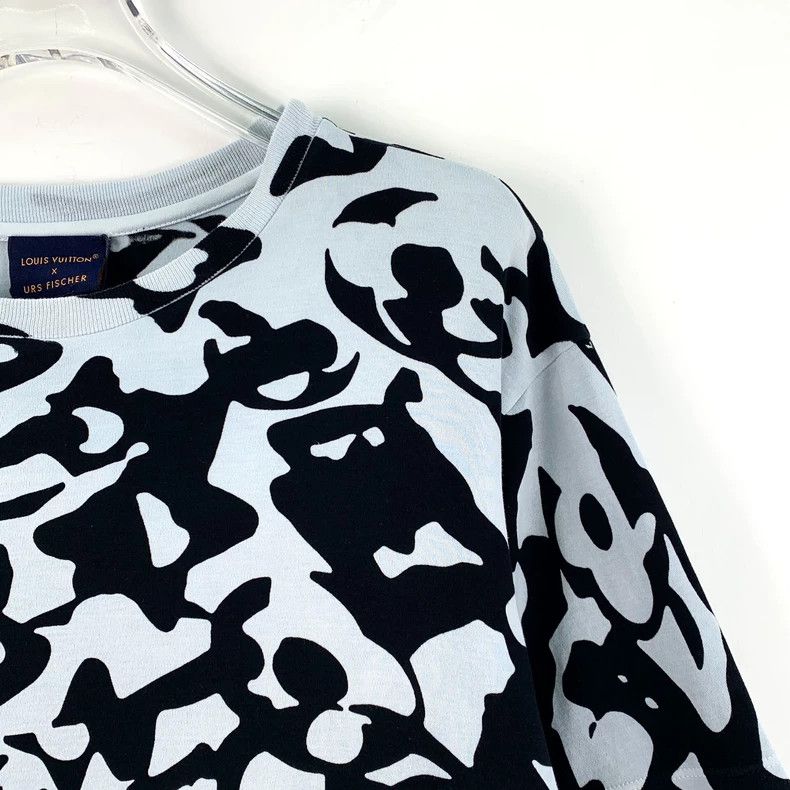 Louis Vuitton Louis Vuitton Light blue abstract logo full print cotton c Size US S / EU 44-46 / 1 - 3 Thumbnail