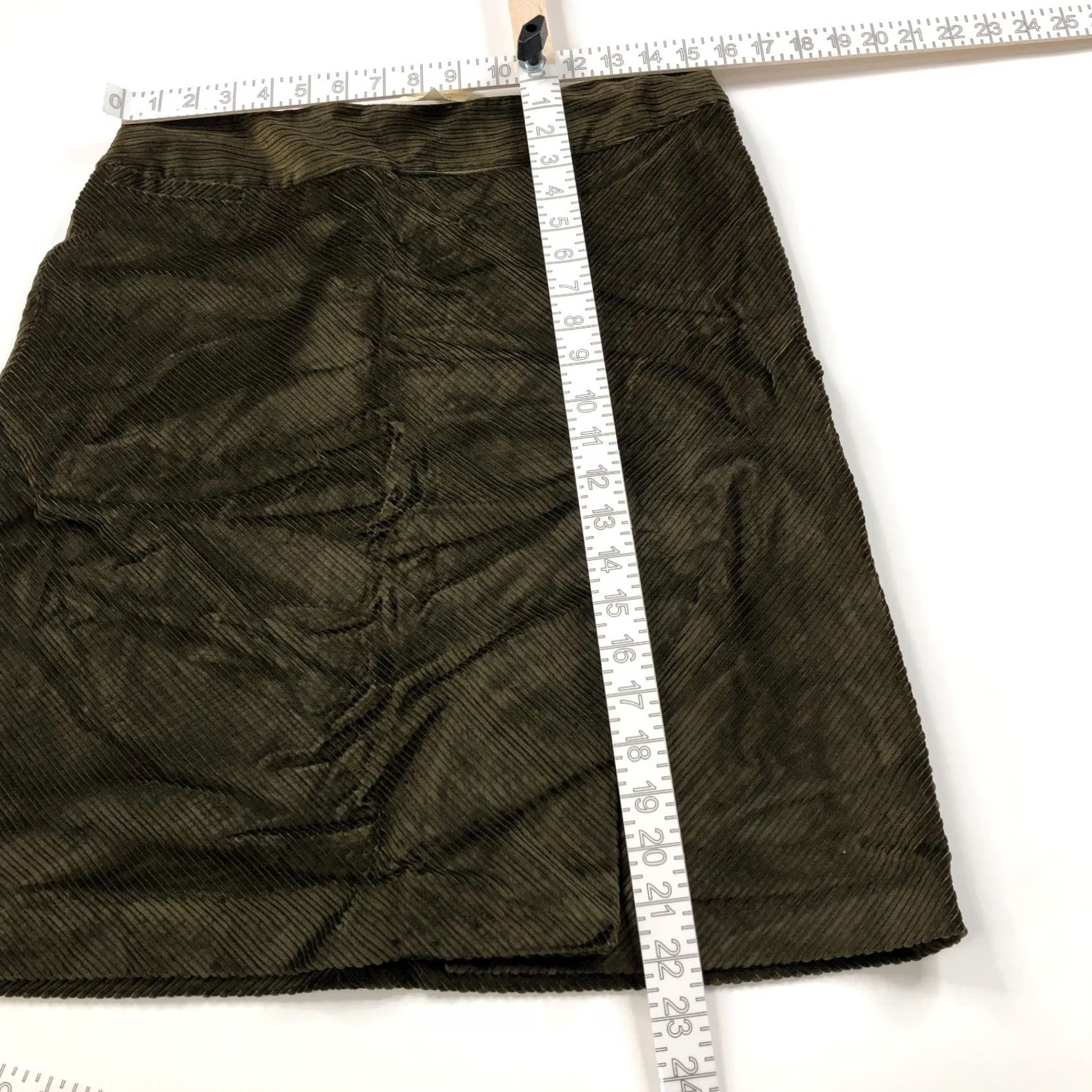 Ann Taylor Ann Taylor Corduroy Skirt Women Mini Green 10 Zip Front Pockets No Lining NEW Size 32" / US 10 / IT 46 - 3 Thumbnail
