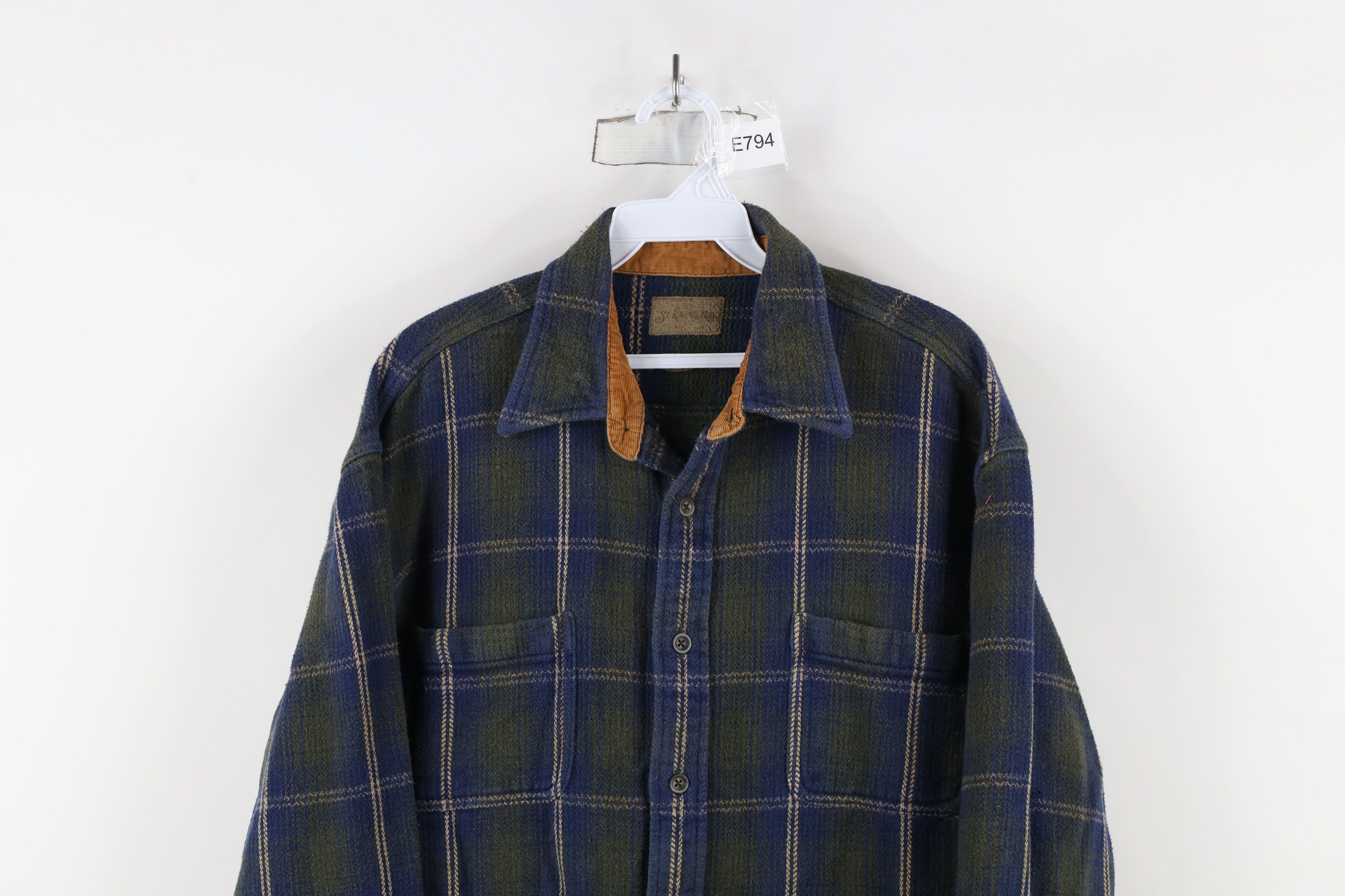 Vintage Vintage 90s Streetwear Heavyweight Button Shirt Plaid Size US L / EU 52-54 / 3 - 2 Thumbnail