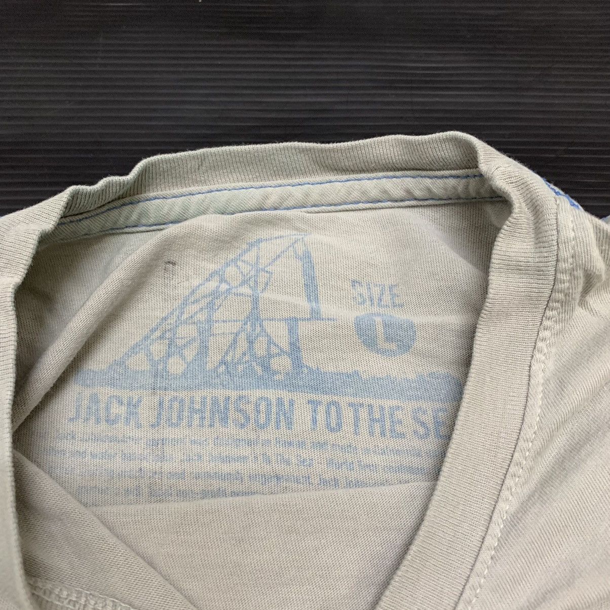 Band Tees Y2K Jack Johnson To The Sea World Tour Tee Size US L / EU 52-54 / 3 - 4 Thumbnail