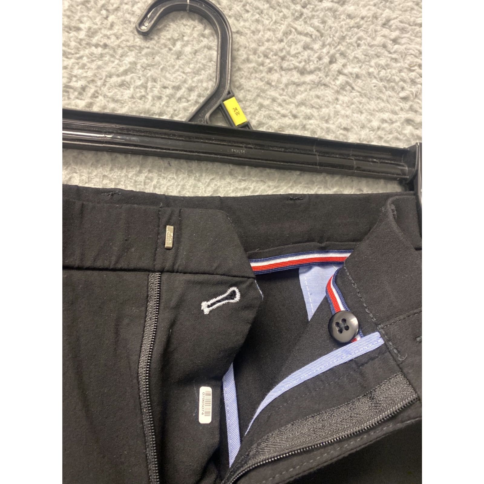 Tommy Hilfiger VINTAGE Tommy Hilfiger Pants Mens 36x30 Chino Casual Straight Fit Black Cotton Nylon Rayon Size US 36 / EU 52 - 3 Thumbnail