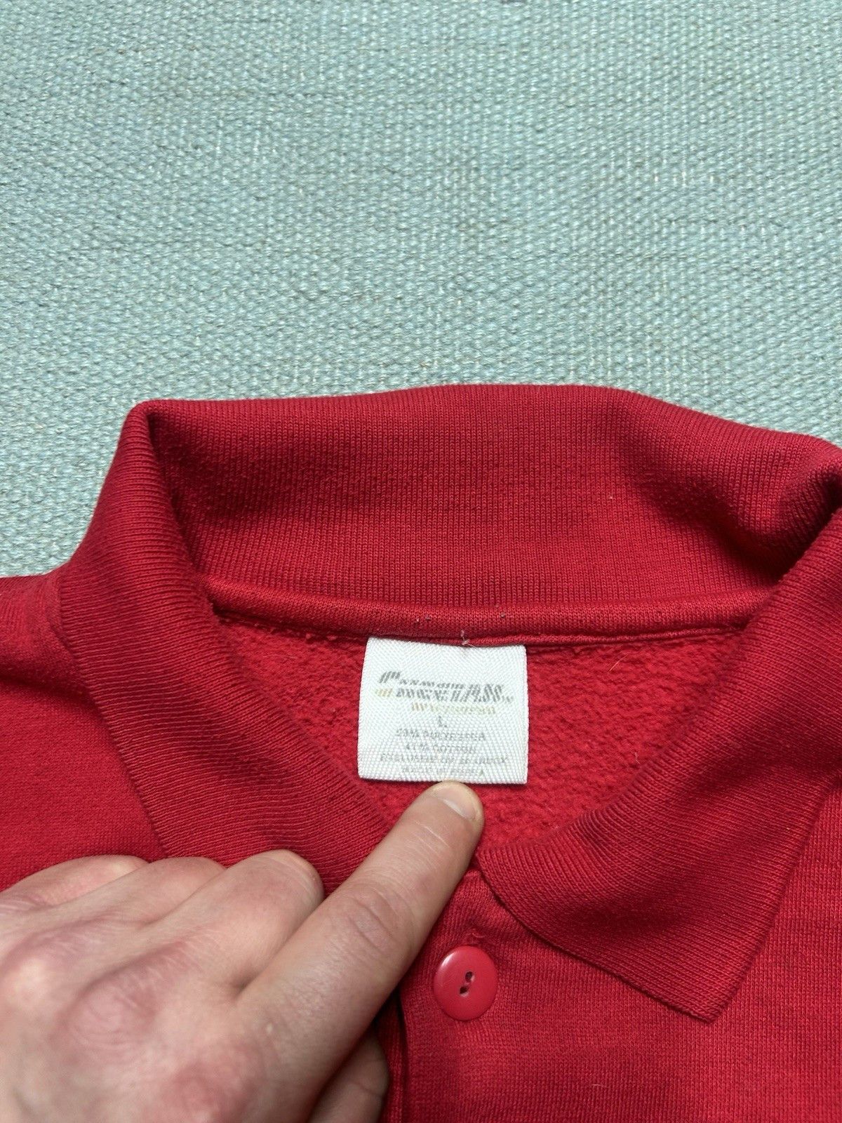 Vintage Vintage Henley sweatshirt cheetah blank red 1/4 button large Size US L / EU 52-54 / 3 - 5 Thumbnail