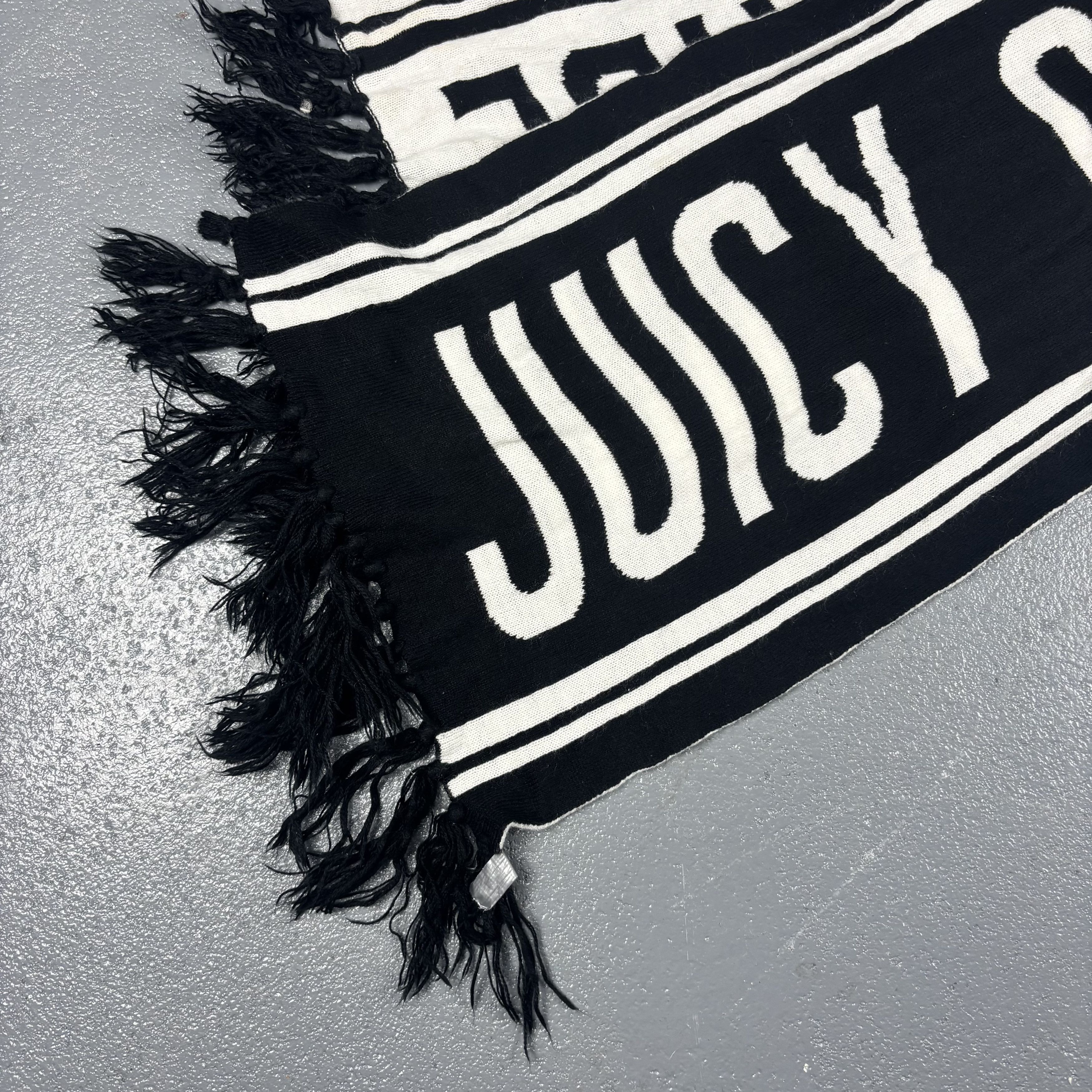 Juicy Couture Juicy Couture Scarf Size ONE SIZE - 5 Thumbnail