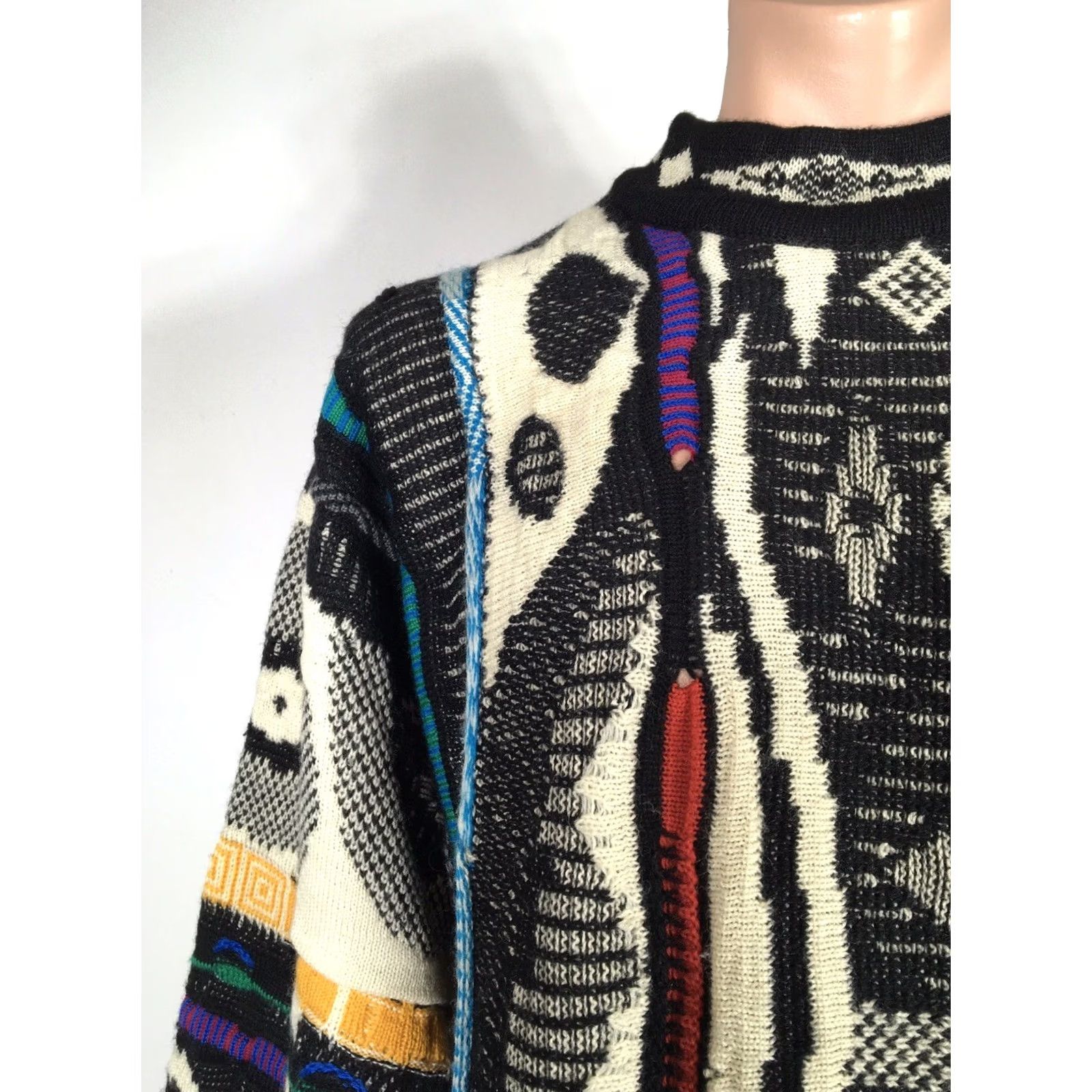 Coogi VTG 90s COOGI Australia Wool Cosby BIGGIE MCGREGOR sweater L Black White Size US L / EU 52-54 / 3 - 5 Thumbnail