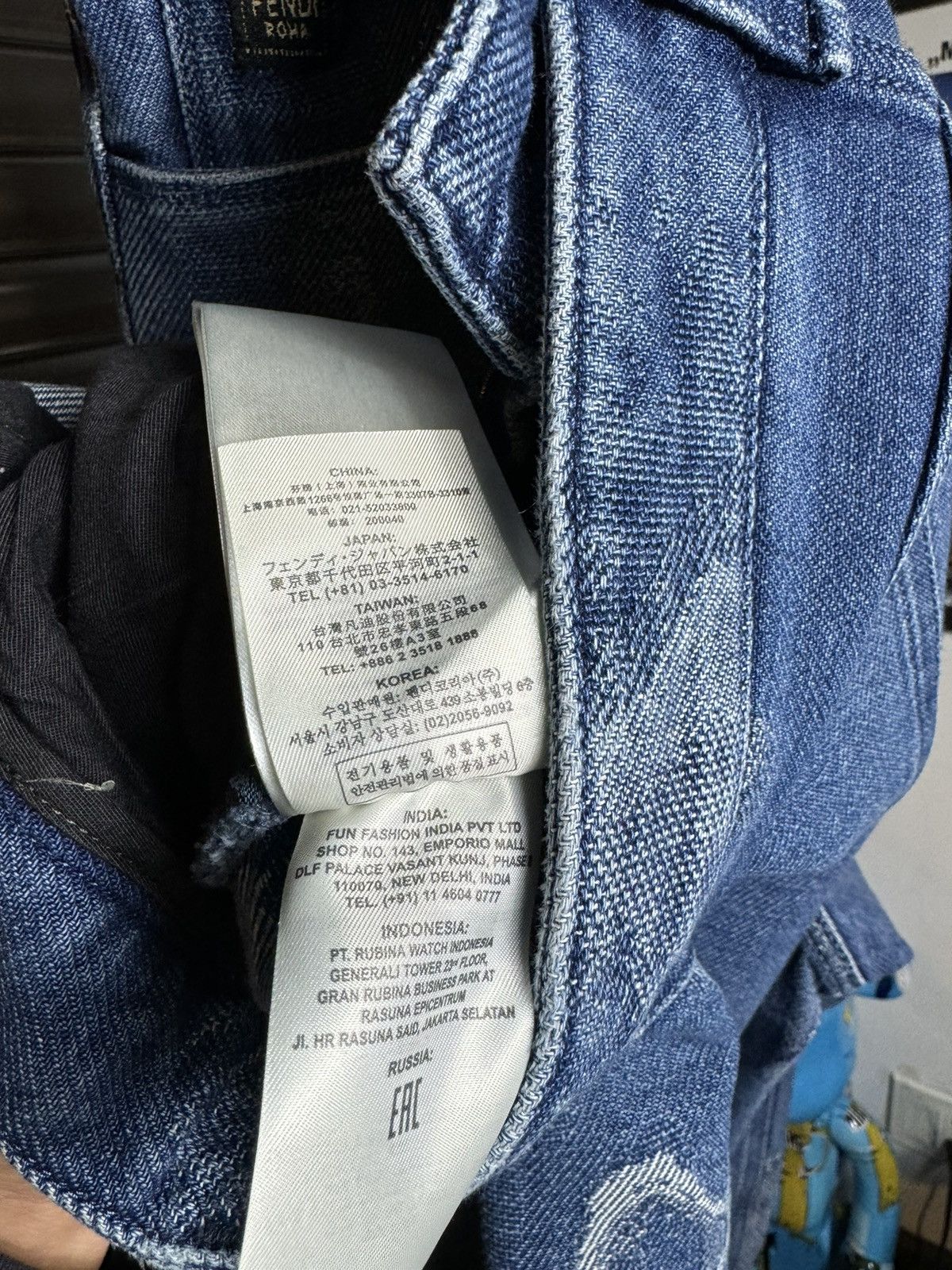 Fendi Fendi Roma Moonlight Relaxed Denim Jeans - 36/34 Size US 36 / EU 52 - 19 Thumbnail