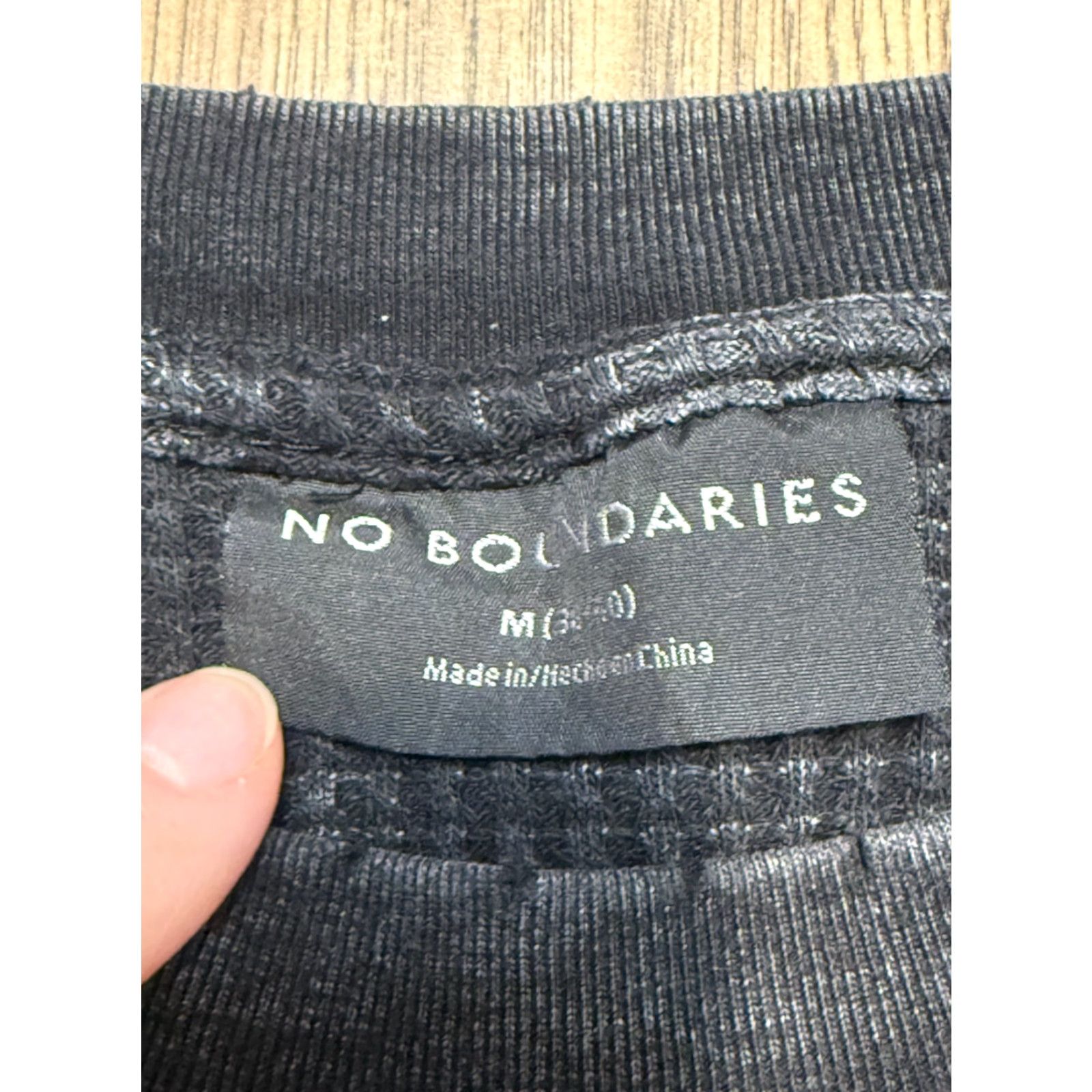 Vintage VINTAGE? No Boundaries Shirts Men's XL Black Crewneck Long Sleeve Size US XL / EU 56 / 4 - 5 Thumbnail