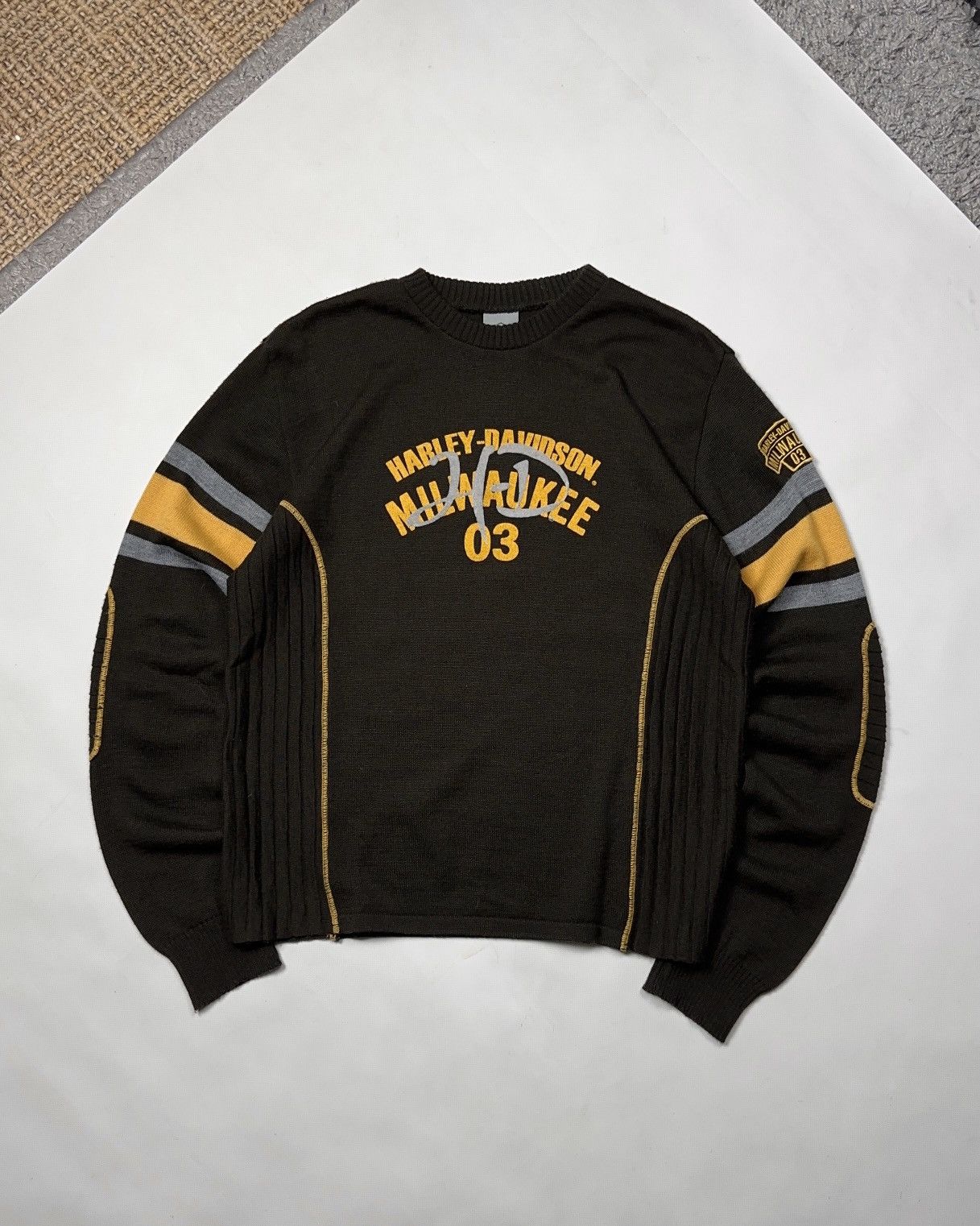 Harley-Davidson Milwaukee brown sweater Y2K