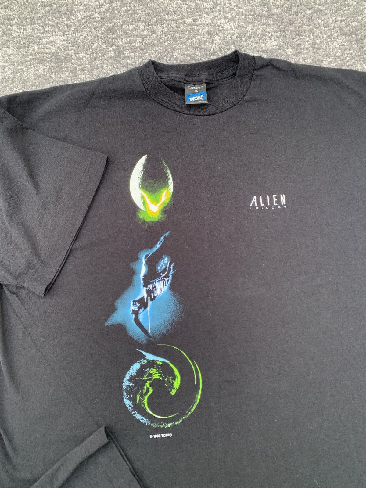 Vintage Vintage 90s screenstars Alien movie Tee Size US L / EU 52-54 / 3 - 1 Thumbnail