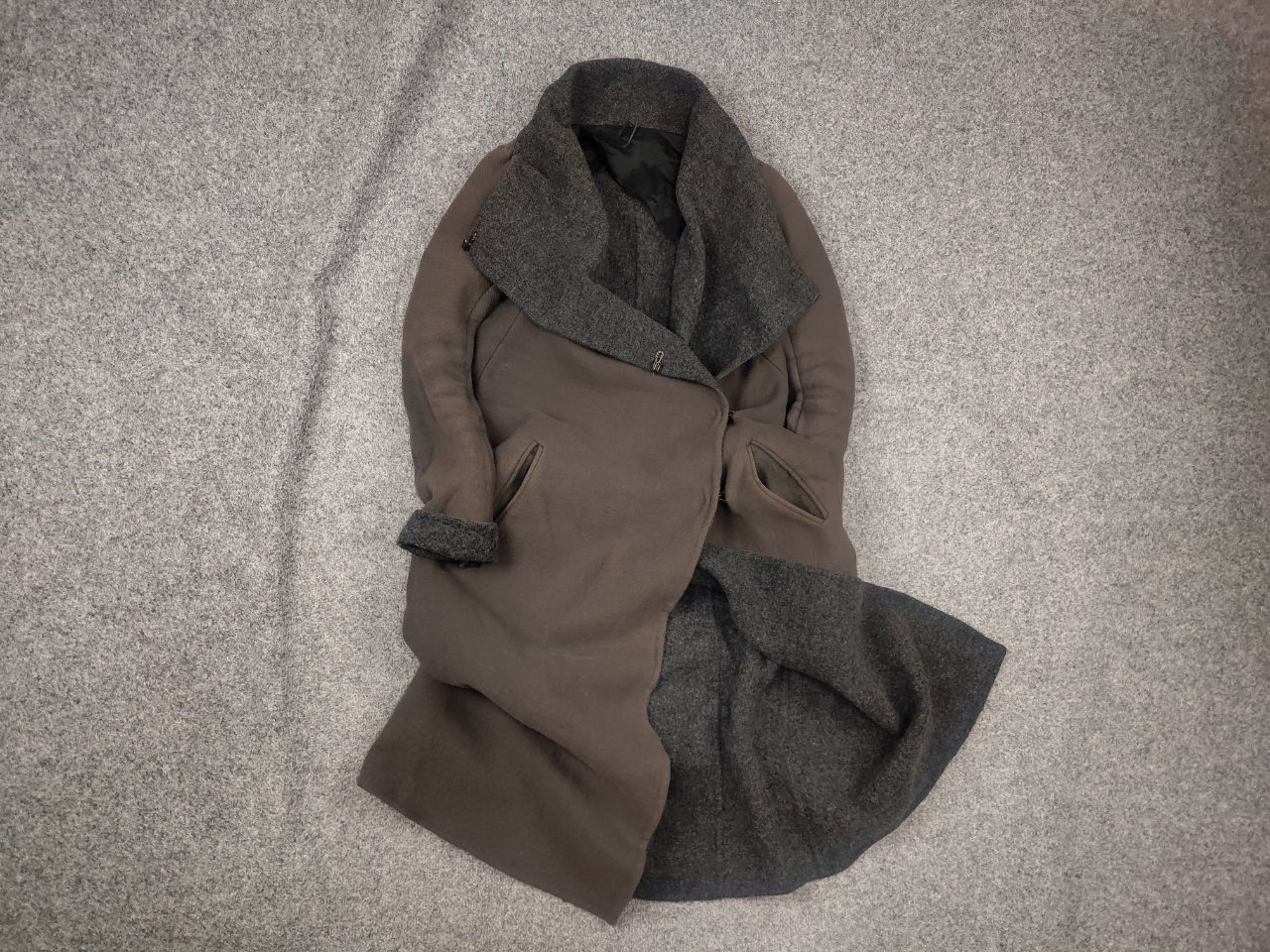 Masnada Masnada asymmetric clasp Wool coat Jacket Faded Color MA+ Size S / US 4 / IT 40 - 1 Thumbnail