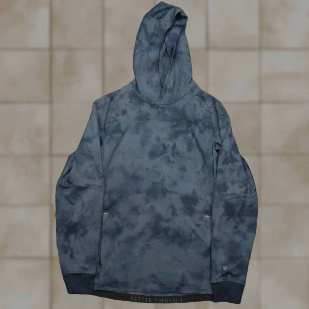 Lululemon Lululemon Hoodie Mens Small Blue Textured Tech Pullover Long Sleeve Hooded Size US S / EU 44-46 / 1 - 1 Thumbnail