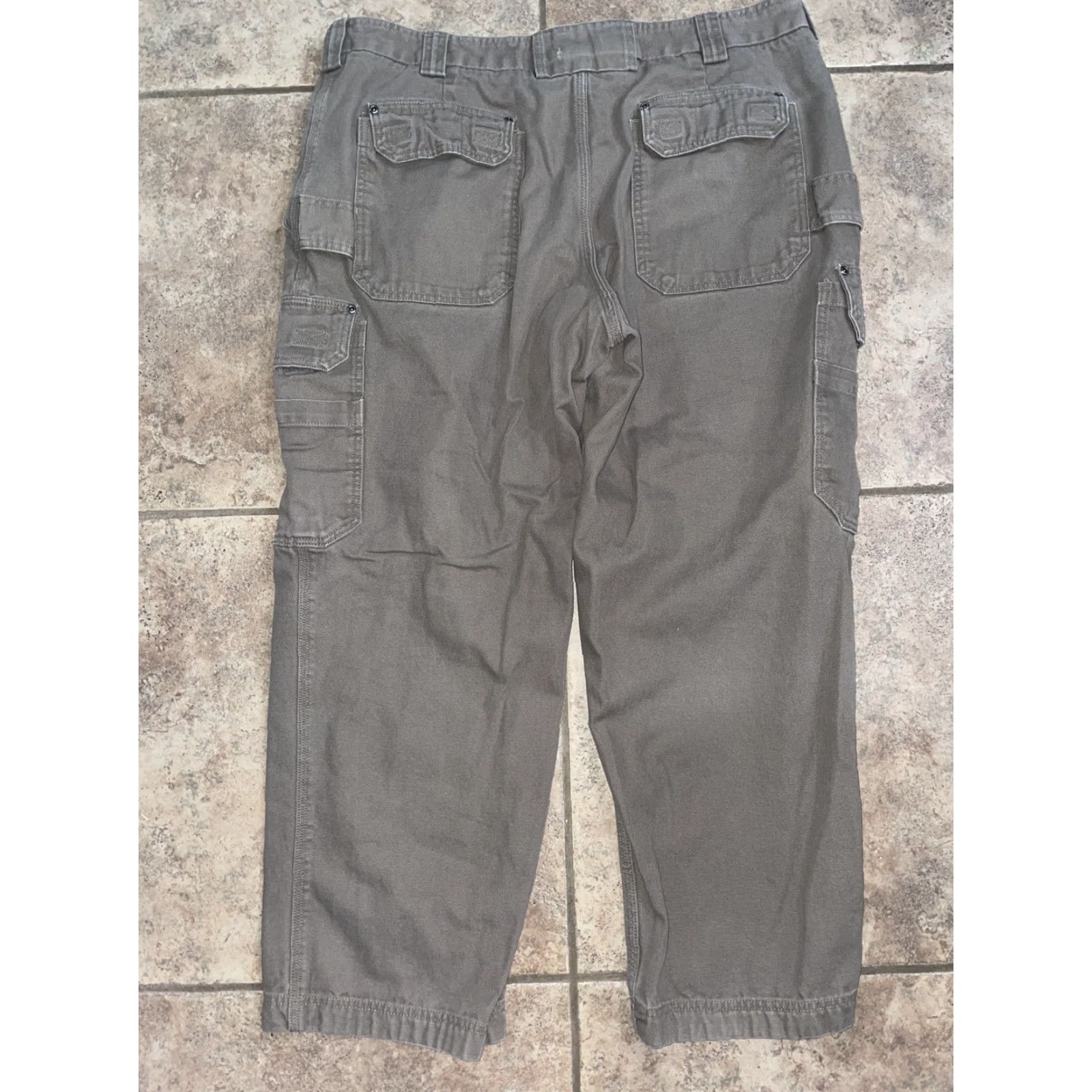 CO Duluth Trading Co Beige Carpenter Pants Mens Size 42x30 Pants Regular Beige Men 42 30 Carpenter Duluth Trading Co Mens Size US 42 / EU 58 - 4 Thumbnail