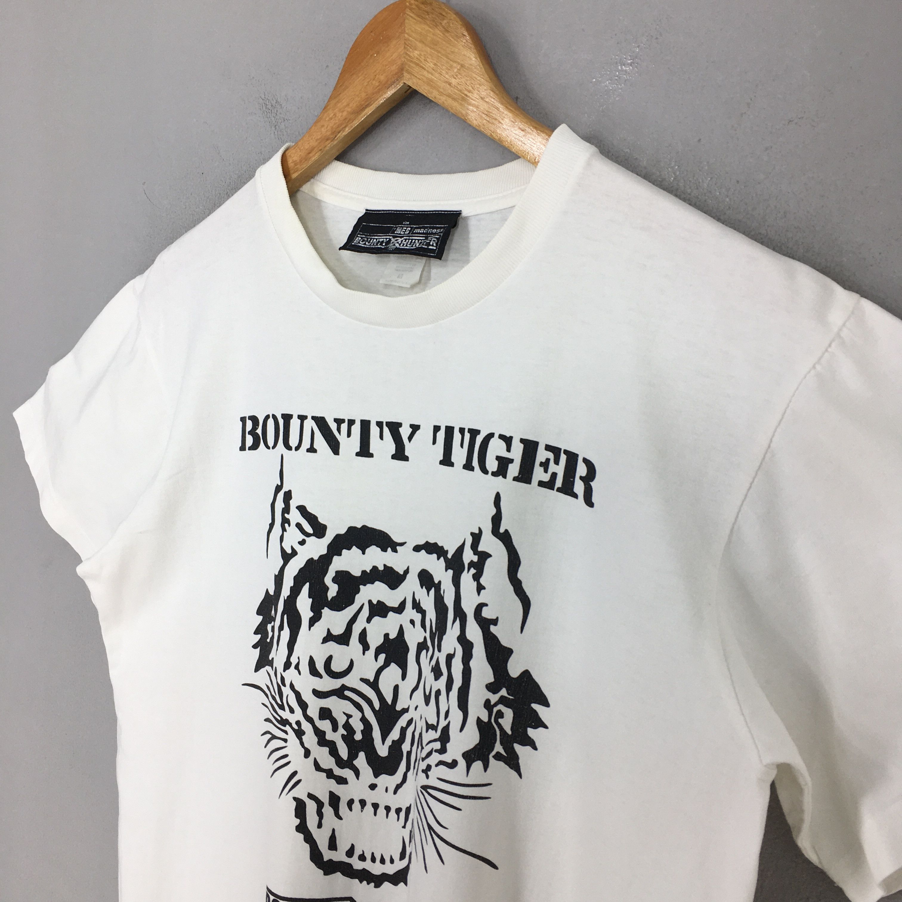 Bounty Hunter Vintage Bounty Hunter Japan Tiger Prints White T shirt Size US M / EU 48-50 / 2 - 5 Thumbnail