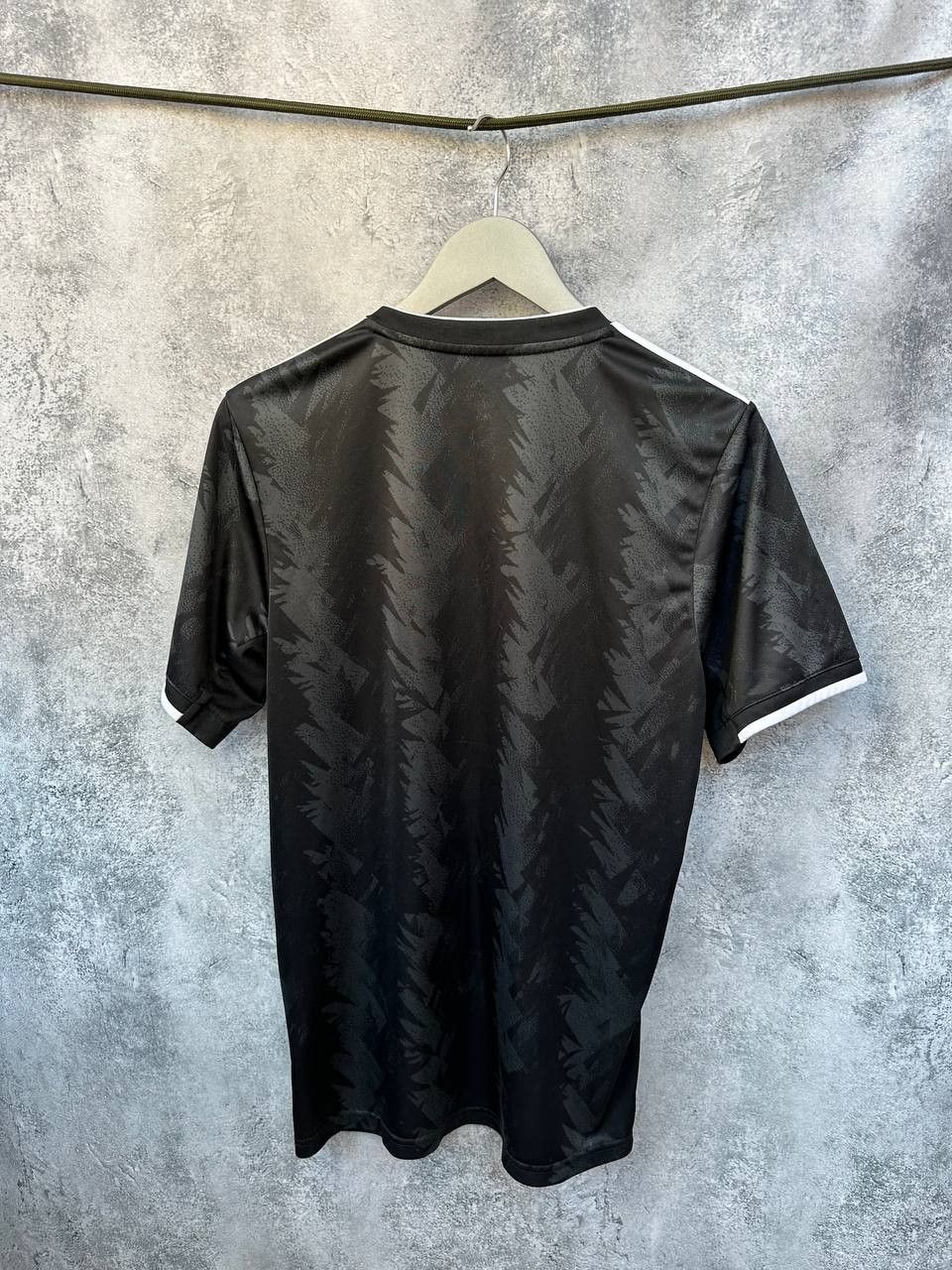Adidas Adidas Juventus 2022/23 Away Soccer Jersey Size US M / EU 48-50 / 2 - 3 Thumbnail