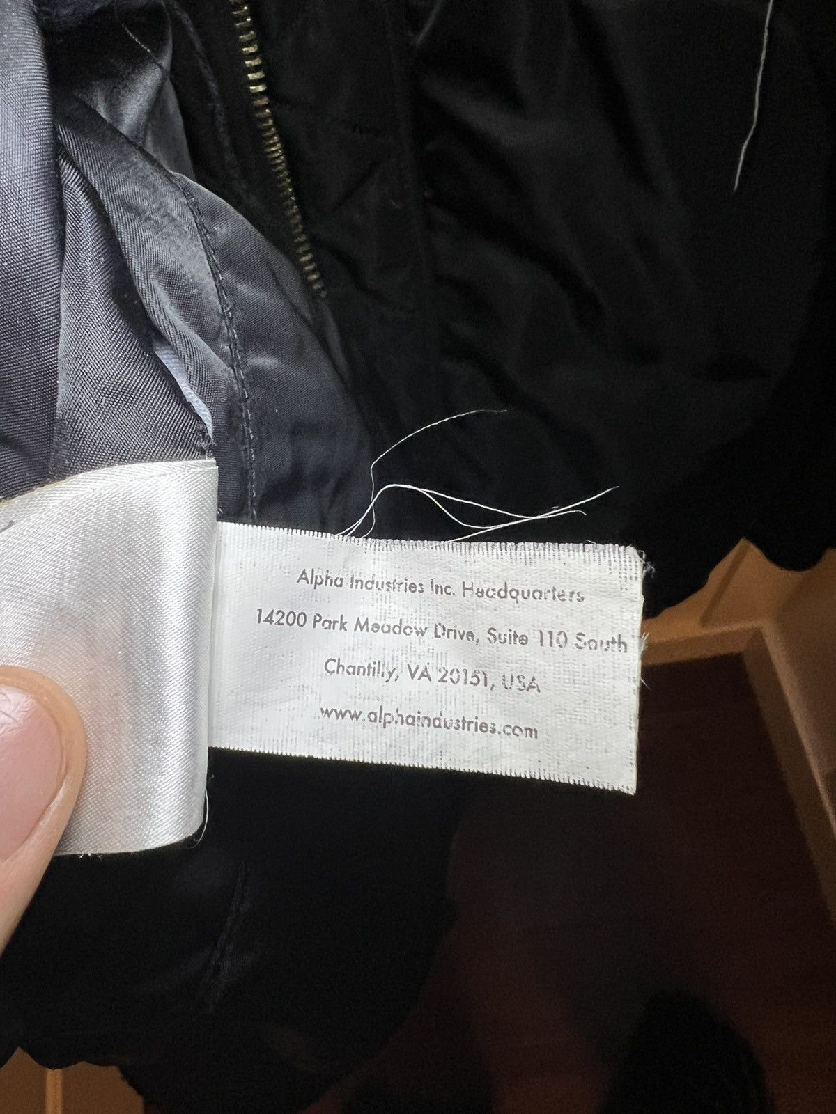Alpha Industries Alpha Industries X Urban Outfitters patchwork bomber jacket Size US M / EU 48-50 / 2 - 21 Thumbnail