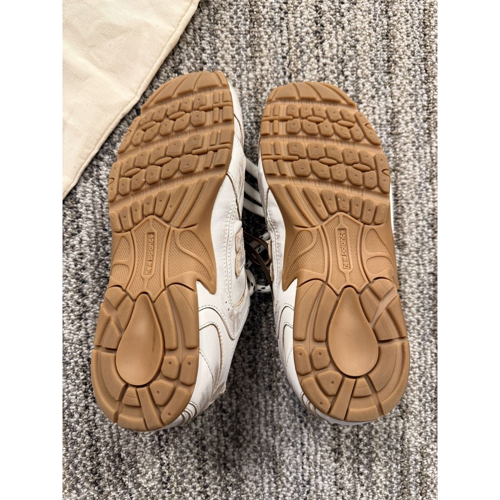 Miu Miu Miu Miu X New Balance Womens Sneakers 37 White Leather Made Size US 7 / IT 37 - 13 Thumbnail
