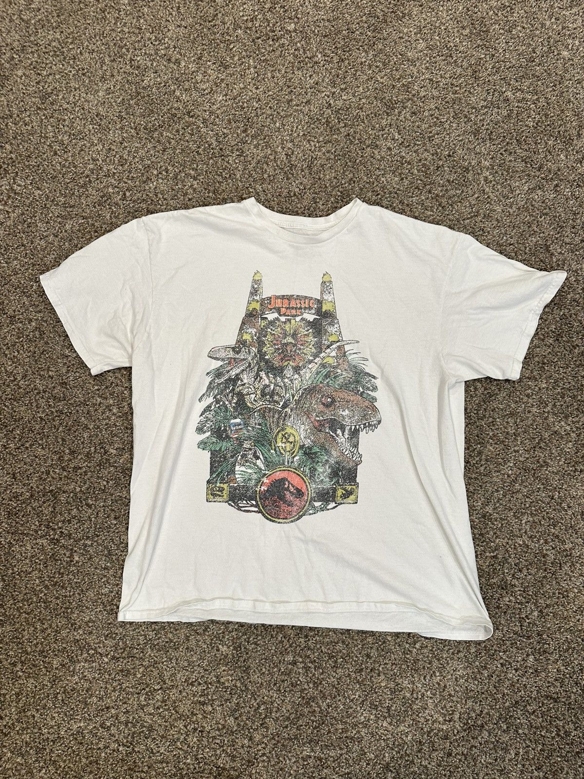 image of Jurassic Park Vintage Shirt in White, Men's (Size XL)