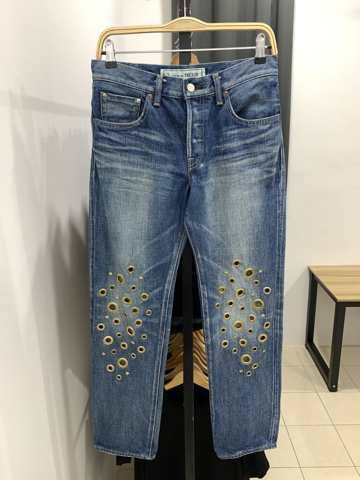 image of Tu Es Mon Tresor Jeans in Blue, Women's (Size 29)