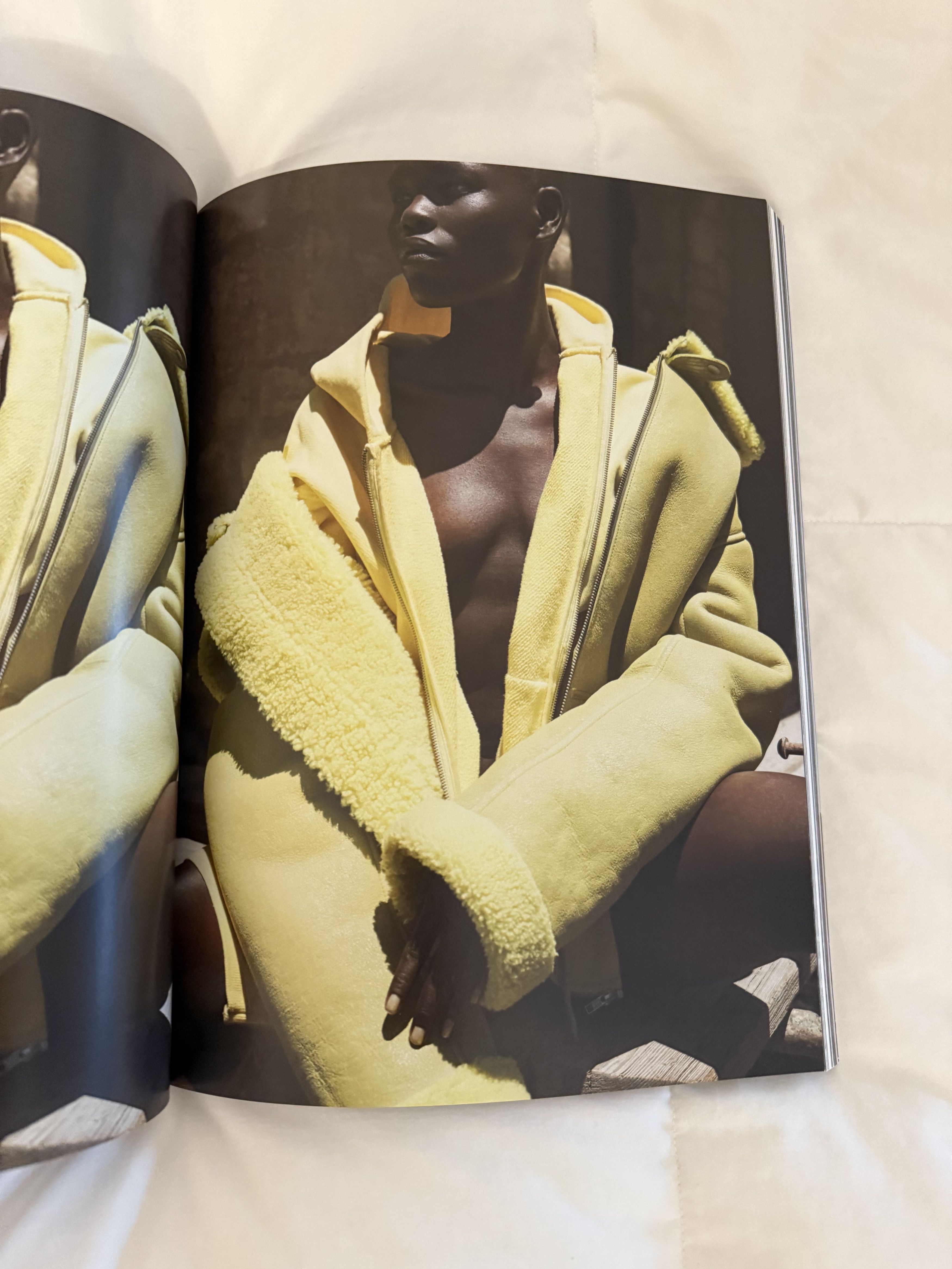 Helmut Lang 032c MAGAZINE - HELMUT LANG - 31st Issue 2016 Size ONE SIZE - 4 Thumbnail
