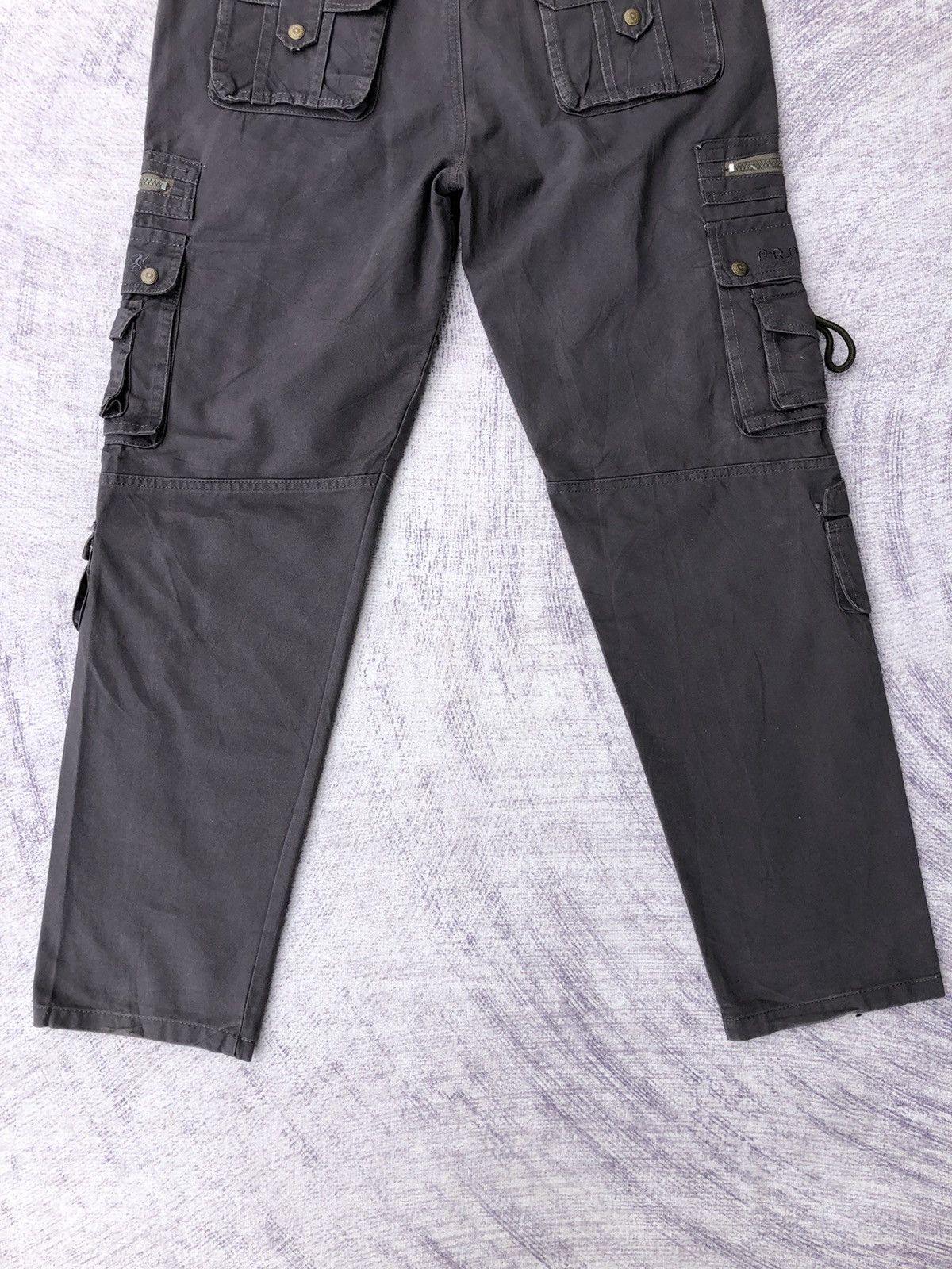 Designer × Vintage Vintage y2k Grey Military Cargo With 11 Pocket & Zip Size US 36 / EU 52 - 12 Thumbnail