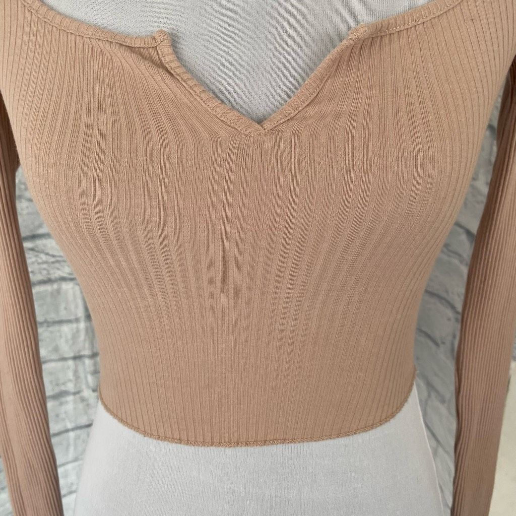 Other Now women XS crop top w/scoopneck to v-cut Longsleeve ribbed Size XS / US 0-2 / IT 36-38 - 2 Thumbnail