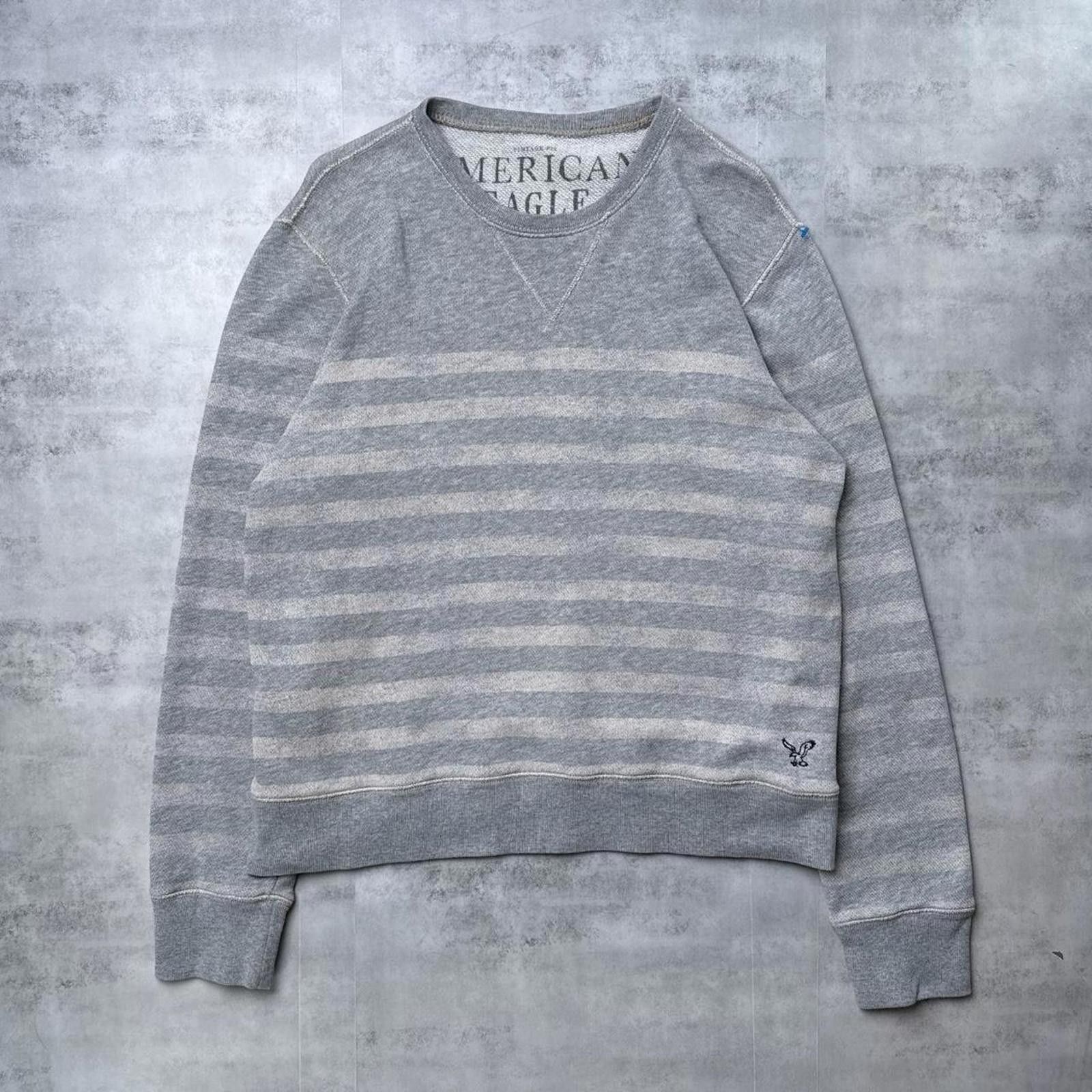 American Eagle Outfitters Y2K American Eagle 00s Gray Sweatshirt Size US M / EU 48-50 / 2 - 1 Thumbnail