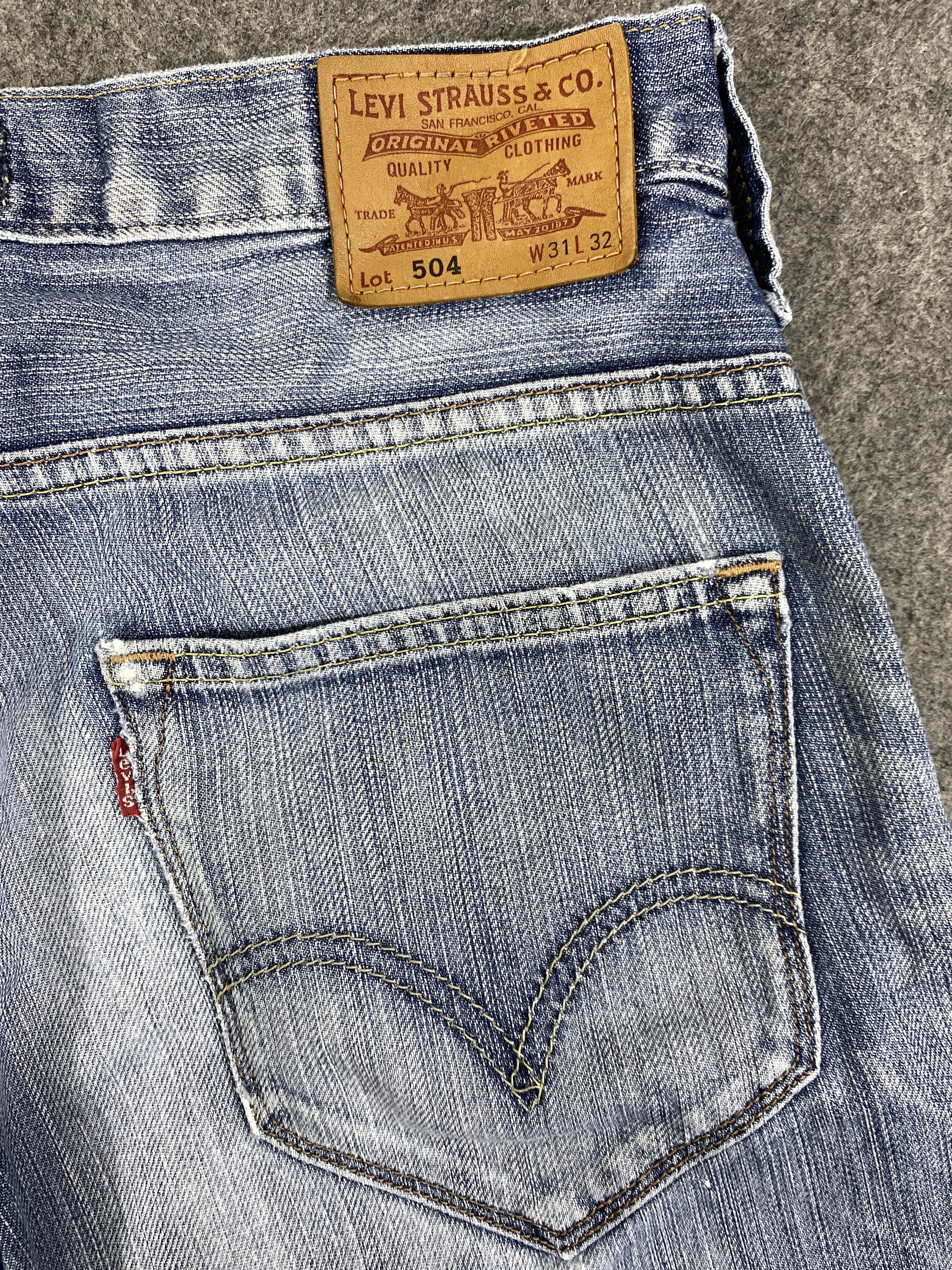 Levi's Faded Blue Vintage Levi's 504 Jeans 32x28.5 - JN3327 Size US 32 / EU 48 - 12 Thumbnail
