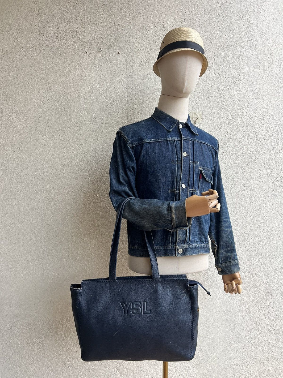 Leather VTG 80s 90s YSL Distress Patina Scratches Leather Tote Bag Size ONE SIZE - 2 Thumbnail