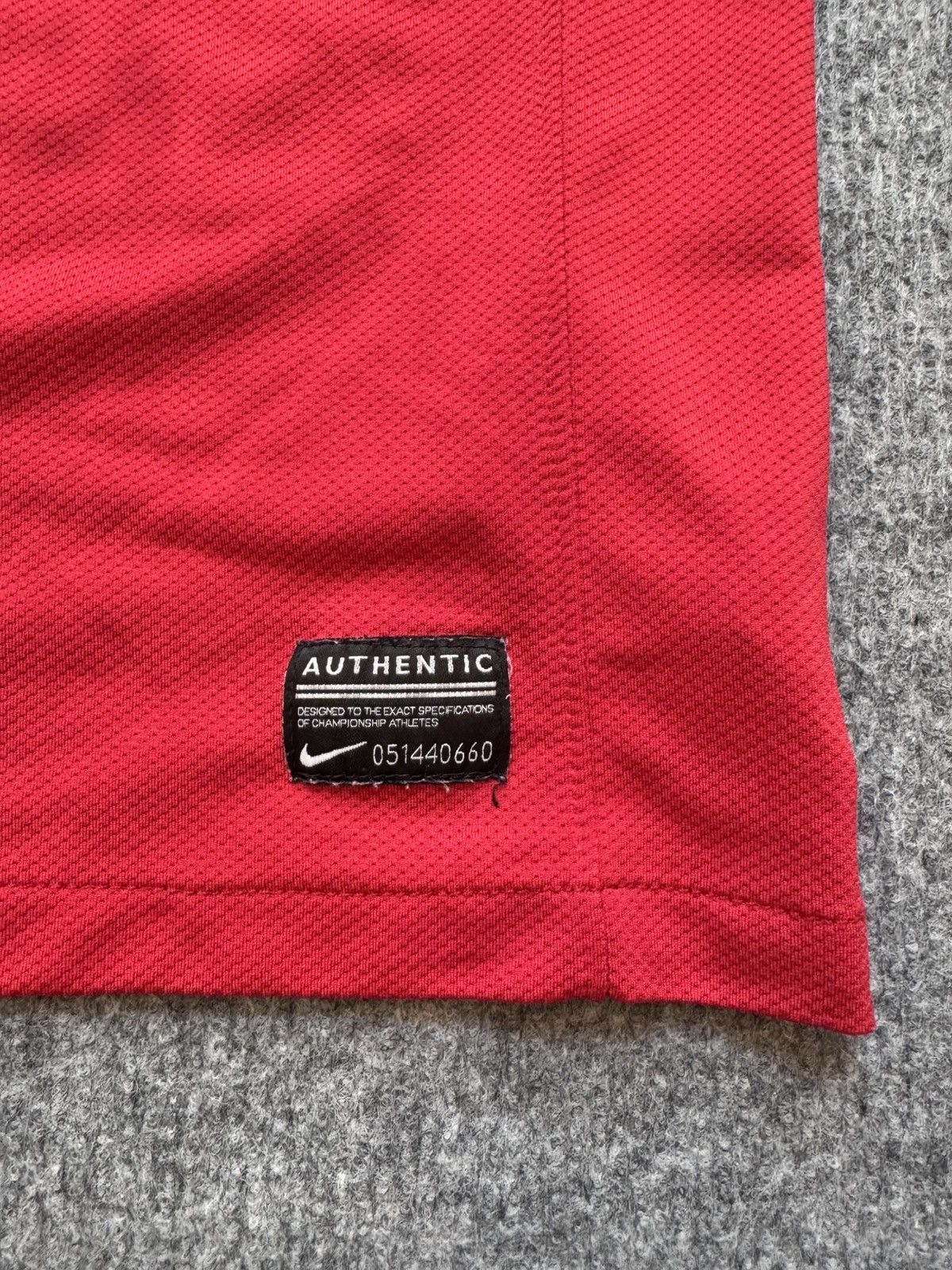Nike Vintage jersey Nike Manchester United football 2011-12 Size US M / EU 48-50 / 2 - 3 Thumbnail