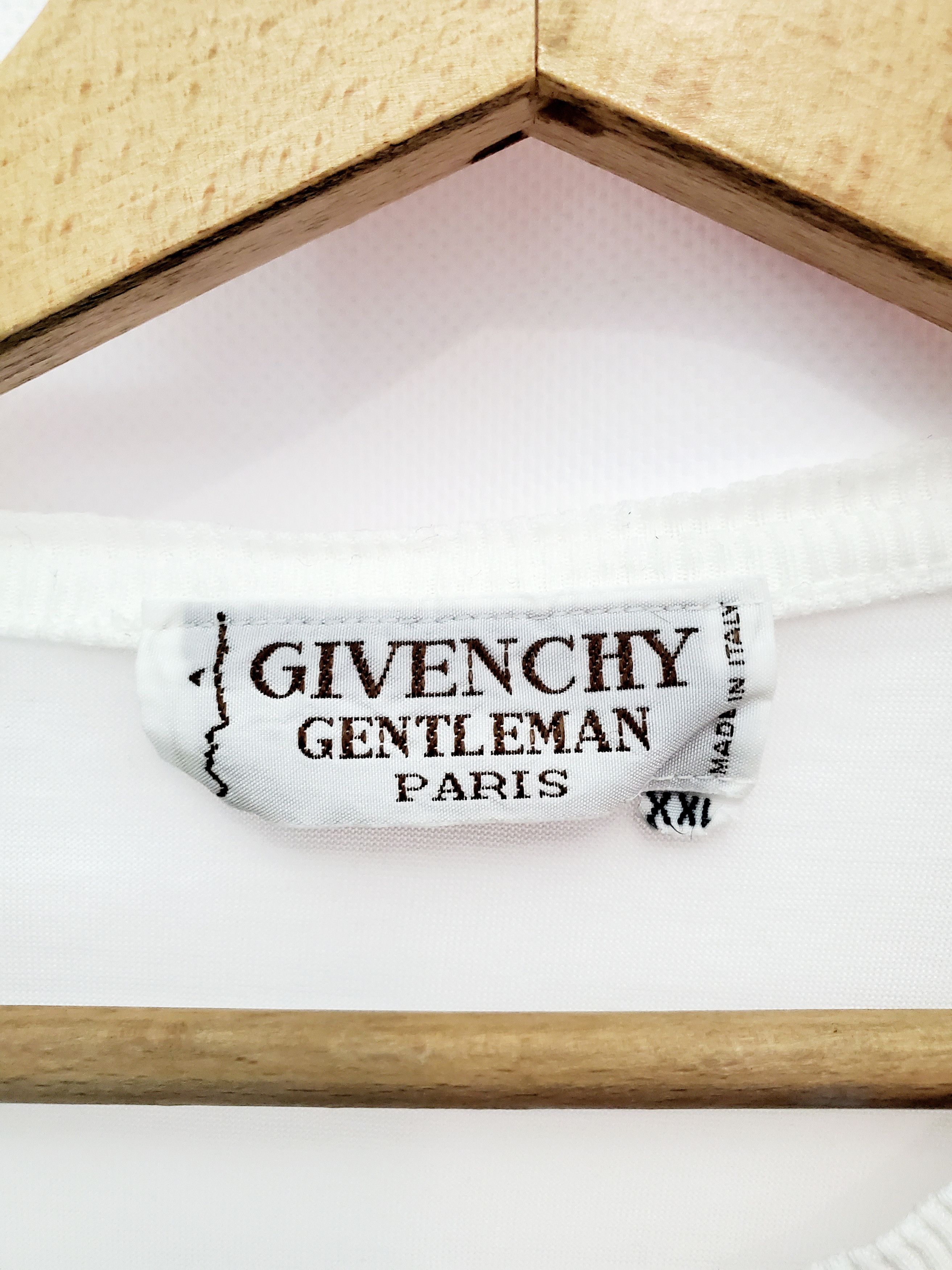Designer × Givenchy Vintage 80s Gentleman Paris Embroidery Logo Tshirt size XXL Size US XXL / EU 58 / 5 - 3 Thumbnail