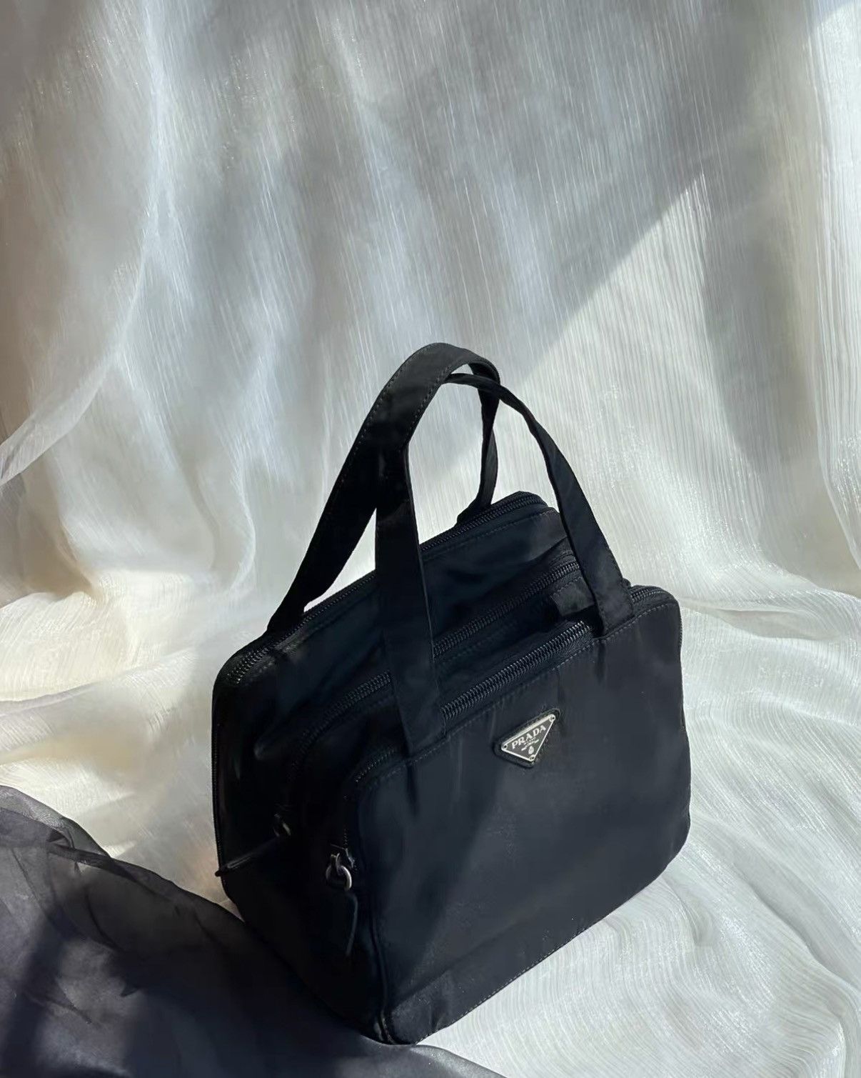 Prada Prada Mini Black & Silver Nylon Tofu Handbag J36 Size ONE SIZE - 4 Thumbnail