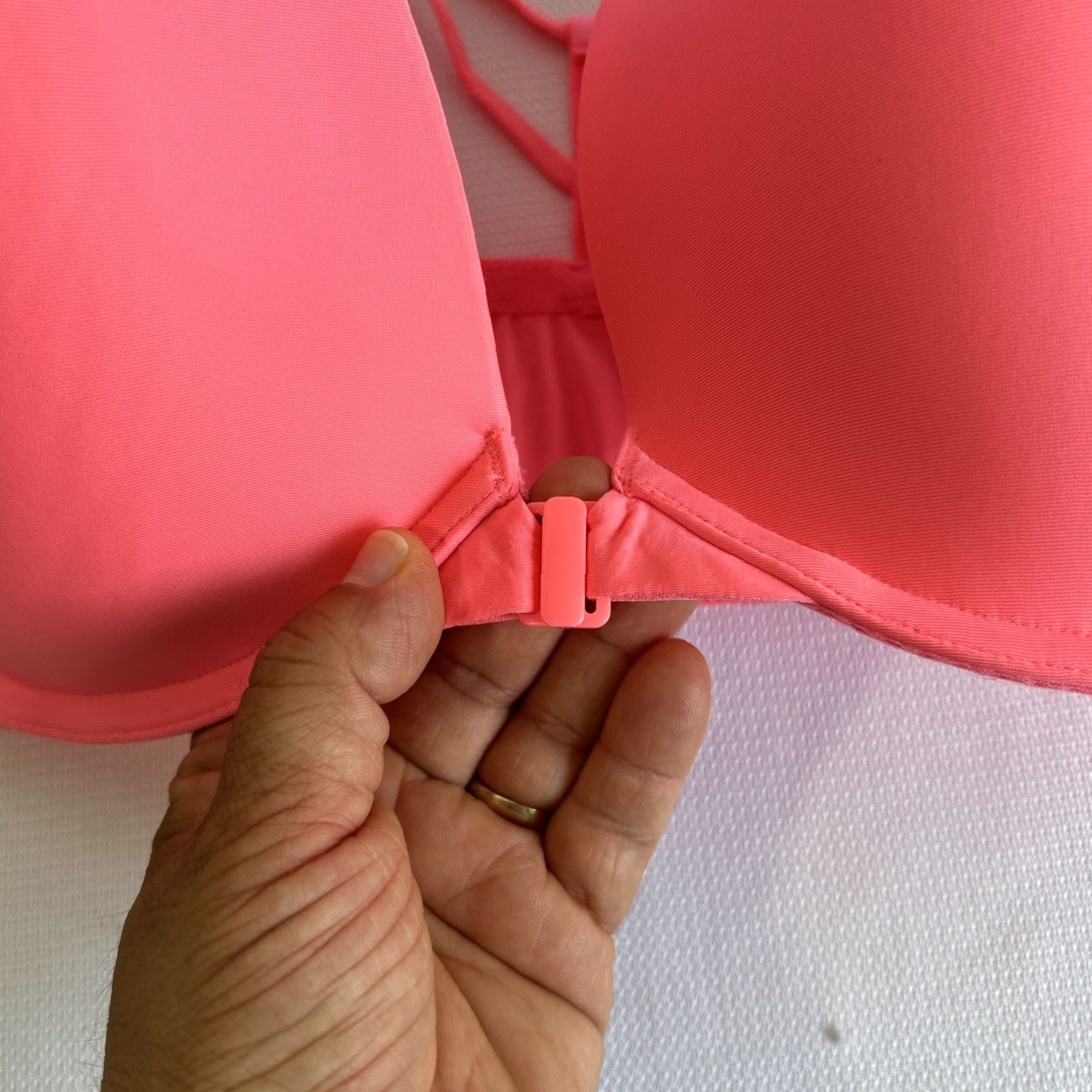 Victoria's Secret Victoria's Secret Bra 36DD Pink Racerback T-Shirt Front Close Womens Underwired DD Lace Size ONE SIZE - 3 Thumbnail