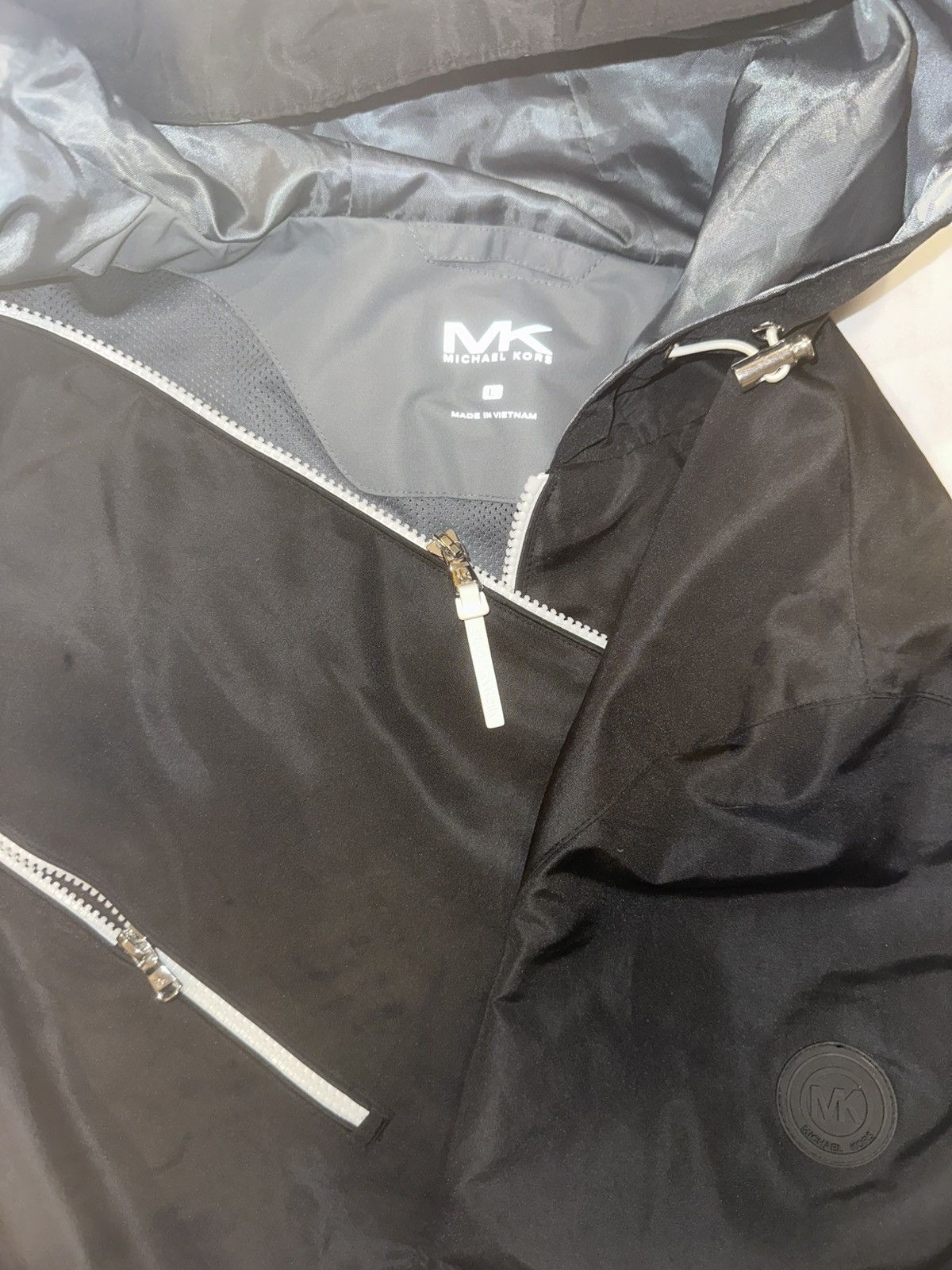Michael Kors MICHAEL KORS Black Lightweight Rain Jacket Sz.L Size US L / EU 52-54 / 3 - 2 Thumbnail