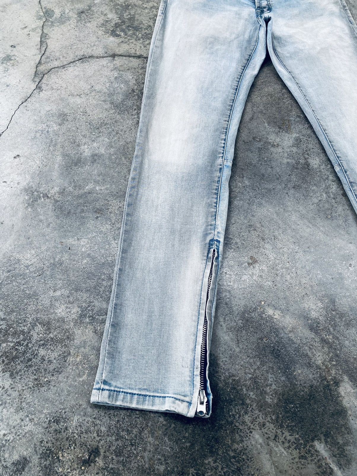 MNML MNML Zipper Distressed Denim Pants Size US 33 - 5 Thumbnail