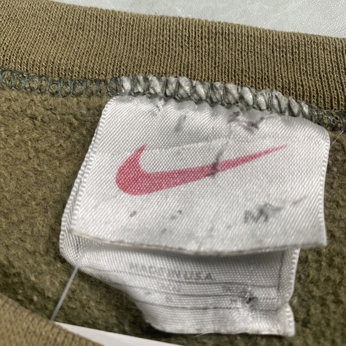 Nike Vintage 90s Nike Box Logo Sunfaded Crewneck Size US M / EU 48-50 / 2 - 6 Thumbnail